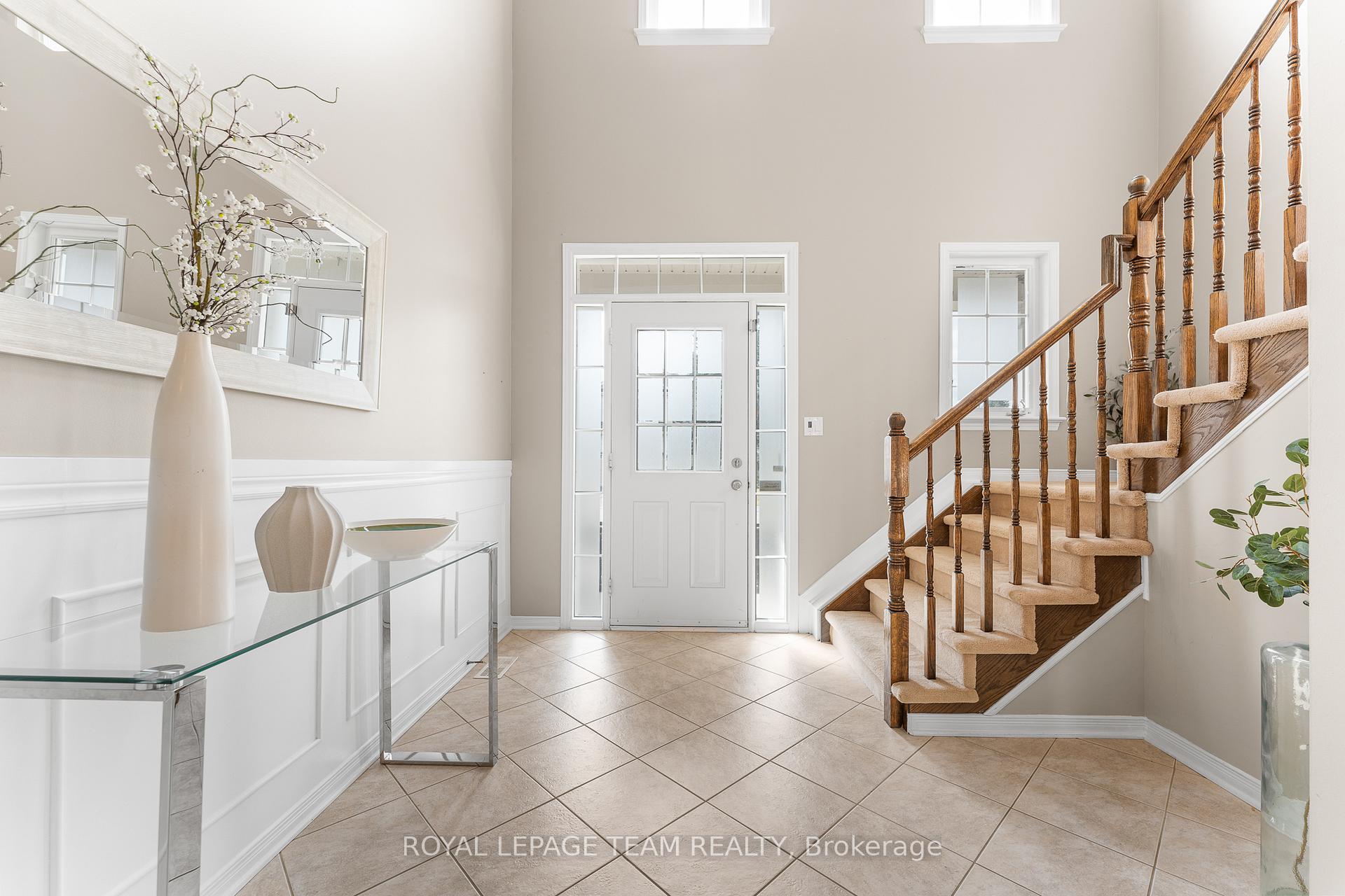 Photo 3 of 213 Pendra Way, Ottawa, Kanata - Morgan's Grant/South March — HOMEH