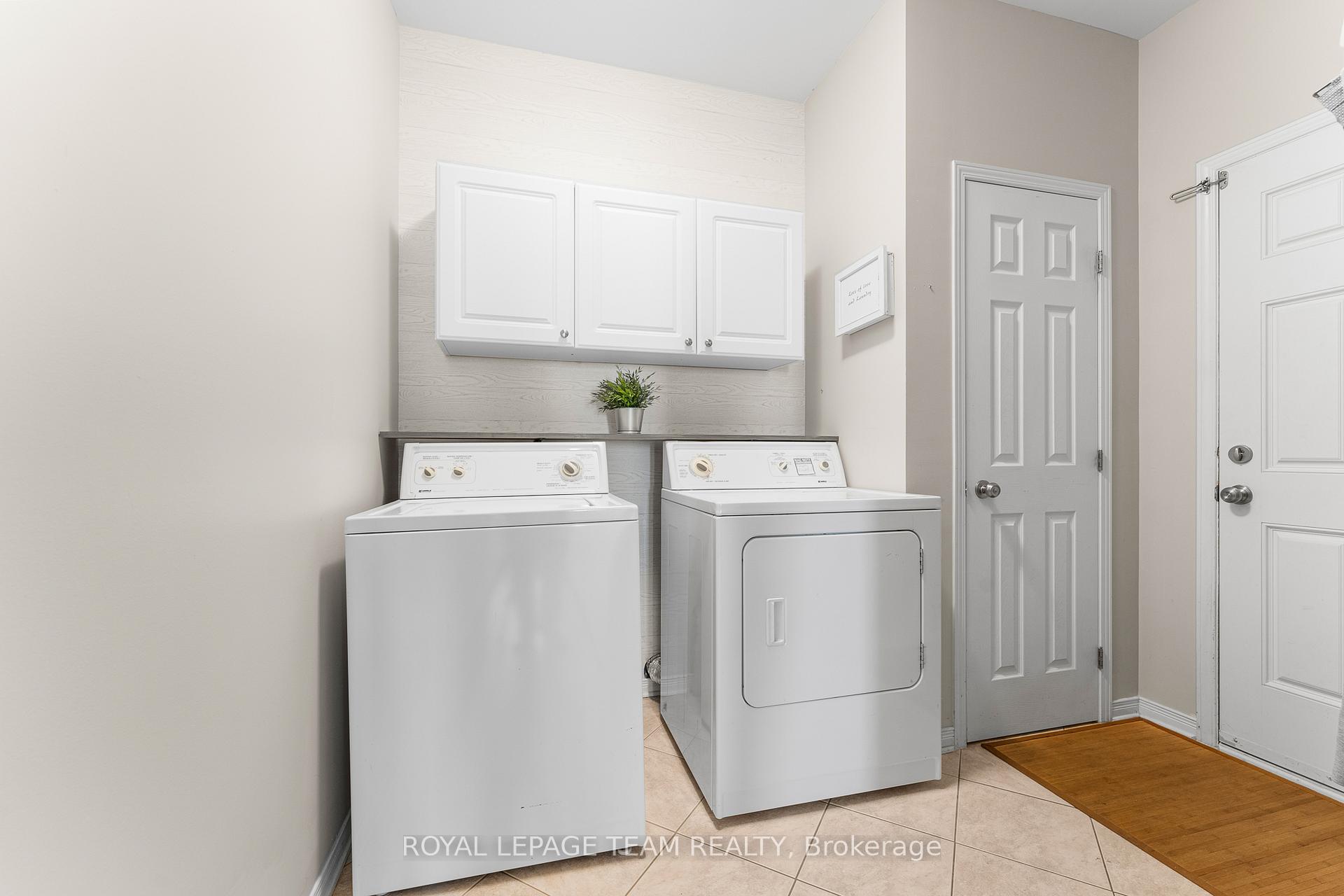 Photo 19 of 213 Pendra Way, Ottawa, Kanata - Morgan's Grant/South March — HOMEH