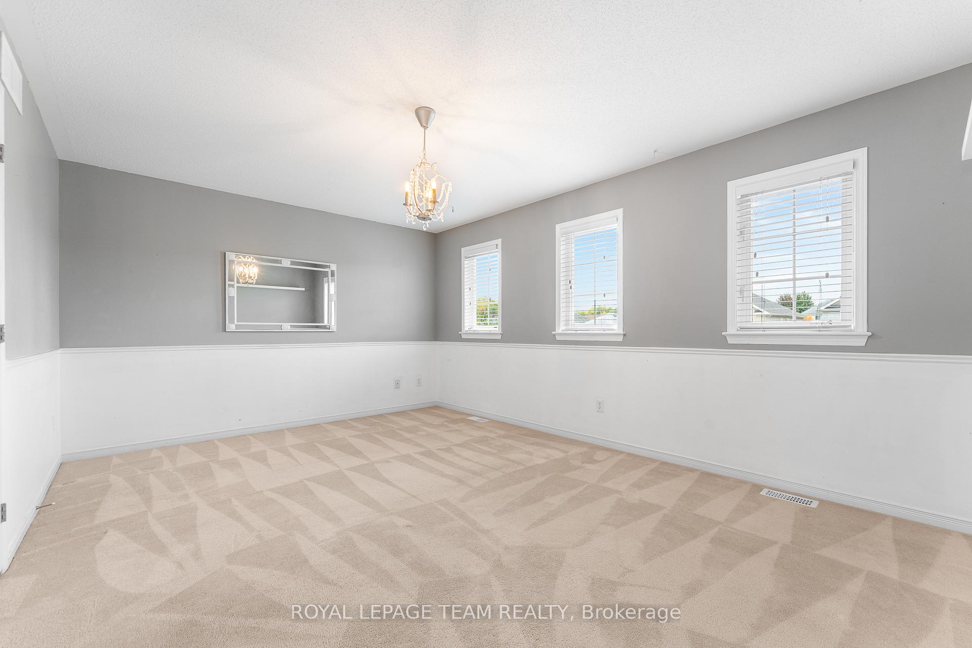 Photo 34 of 213 Pendra Way, Ottawa, Kanata - Morgan's Grant/South March — HOMEH