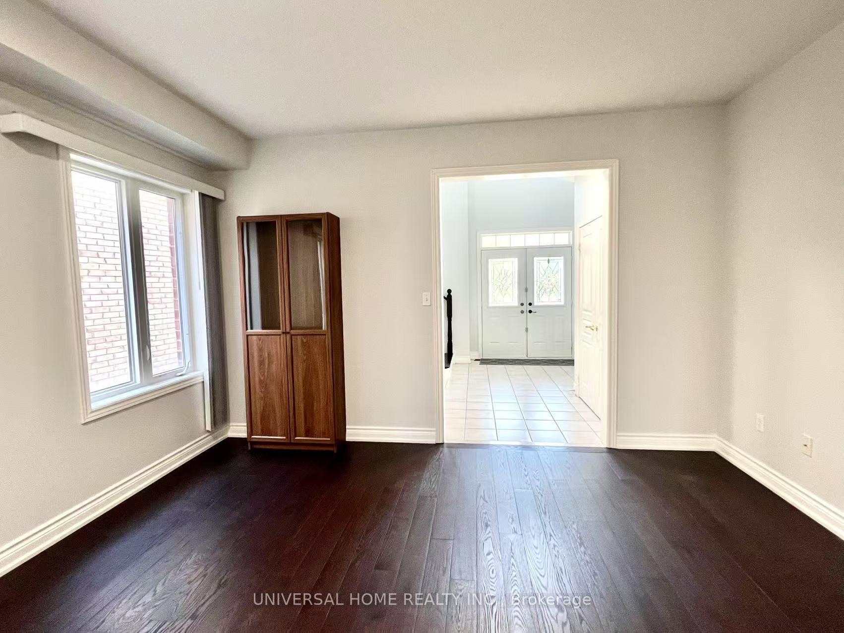 Photo 3 of 88 Hua Du Avenue, Markham, Berczy — HOMEH
