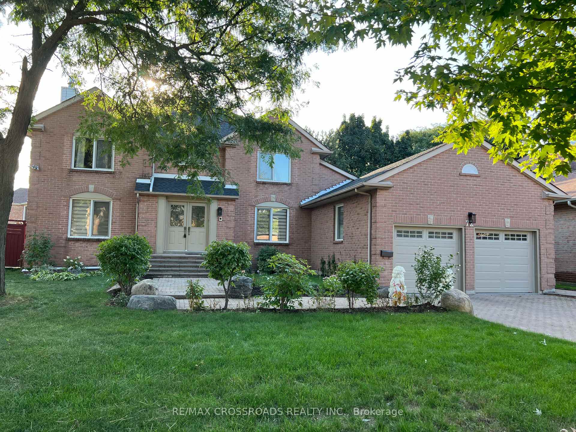 Photo 1 of 72 Kerrigan Crescent, Markham, Unionville — HOMEH