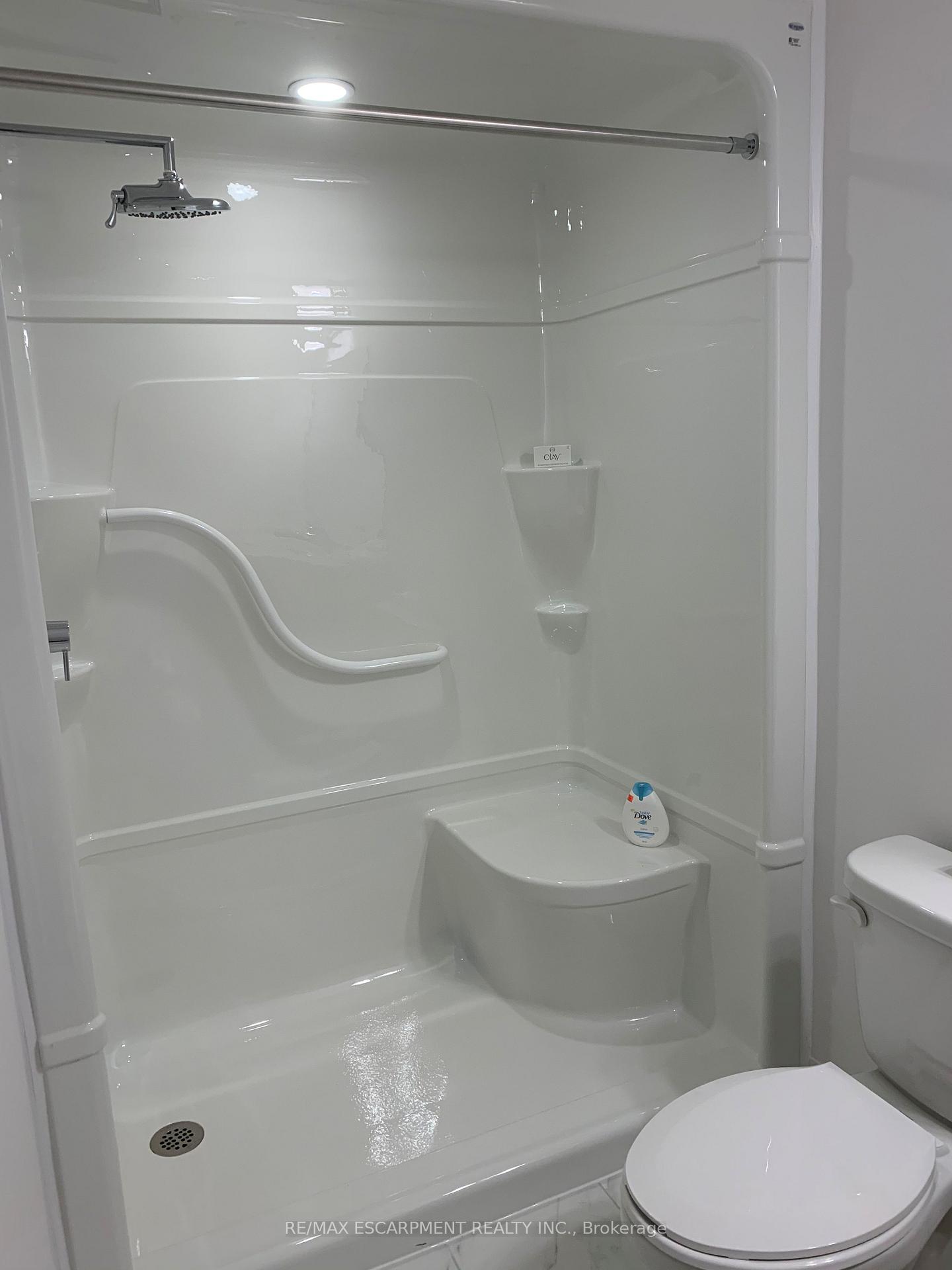 Photo 8 of Unit 115, 30 Times Square Boulevard, Hamilton, Stoney Creek Mountain — HOMEH