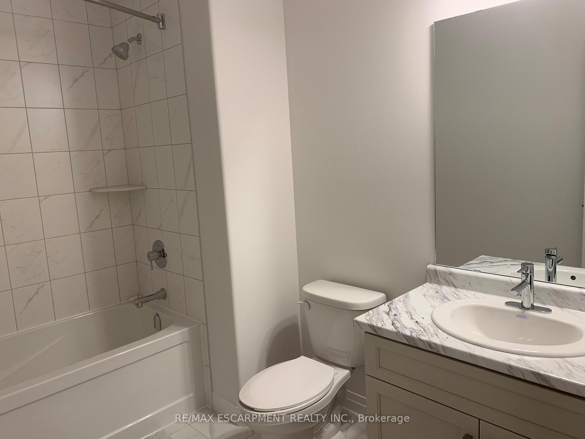 Photo 9 of Unit 115, 30 Times Square Boulevard, Hamilton, Stoney Creek Mountain — HOMEH