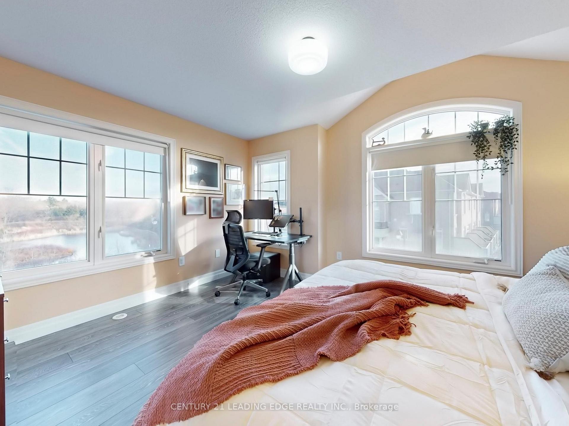 Photo 13 of 11 Dundas Way, Markham, Greensborough — HOMEH