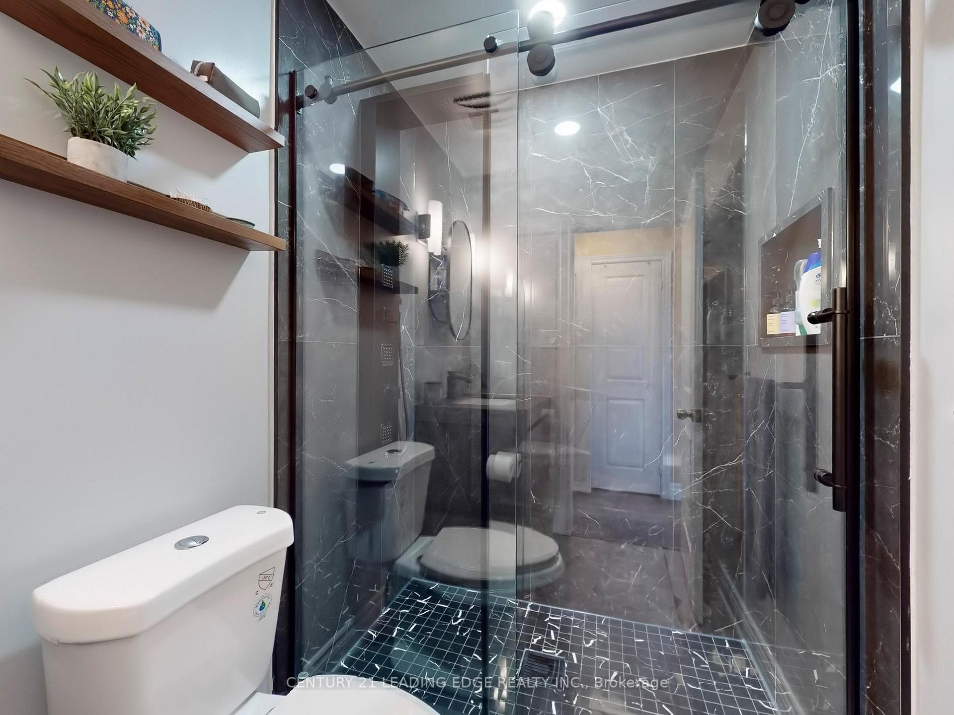 Photo 15 of 11 Dundas Way, Markham, Greensborough — HOMEH
