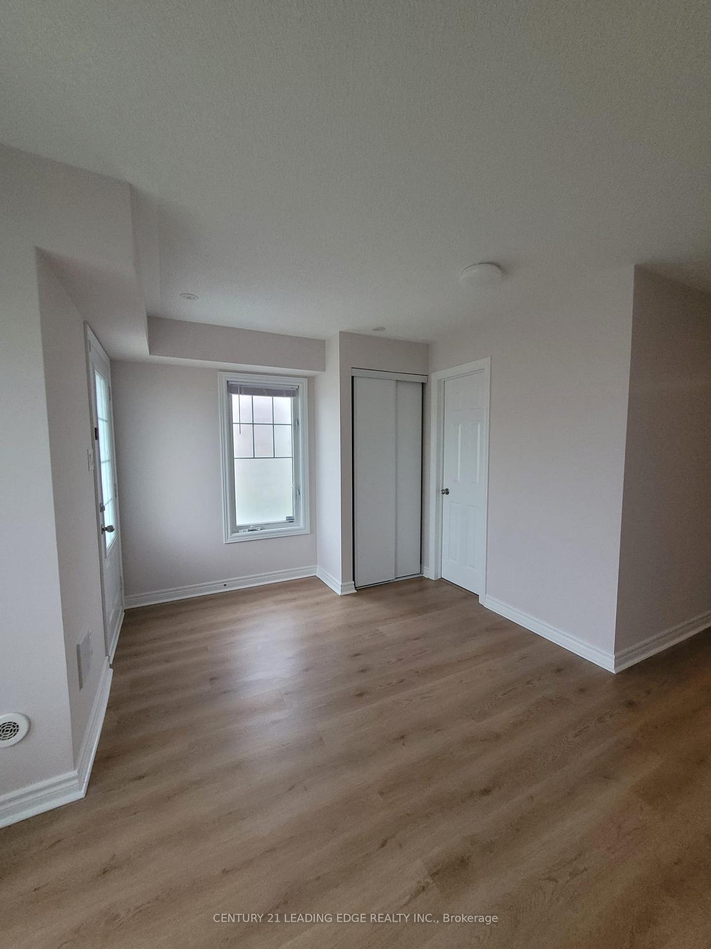 Photo 23 of 11 Dundas Way, Markham, Greensborough — HOMEH