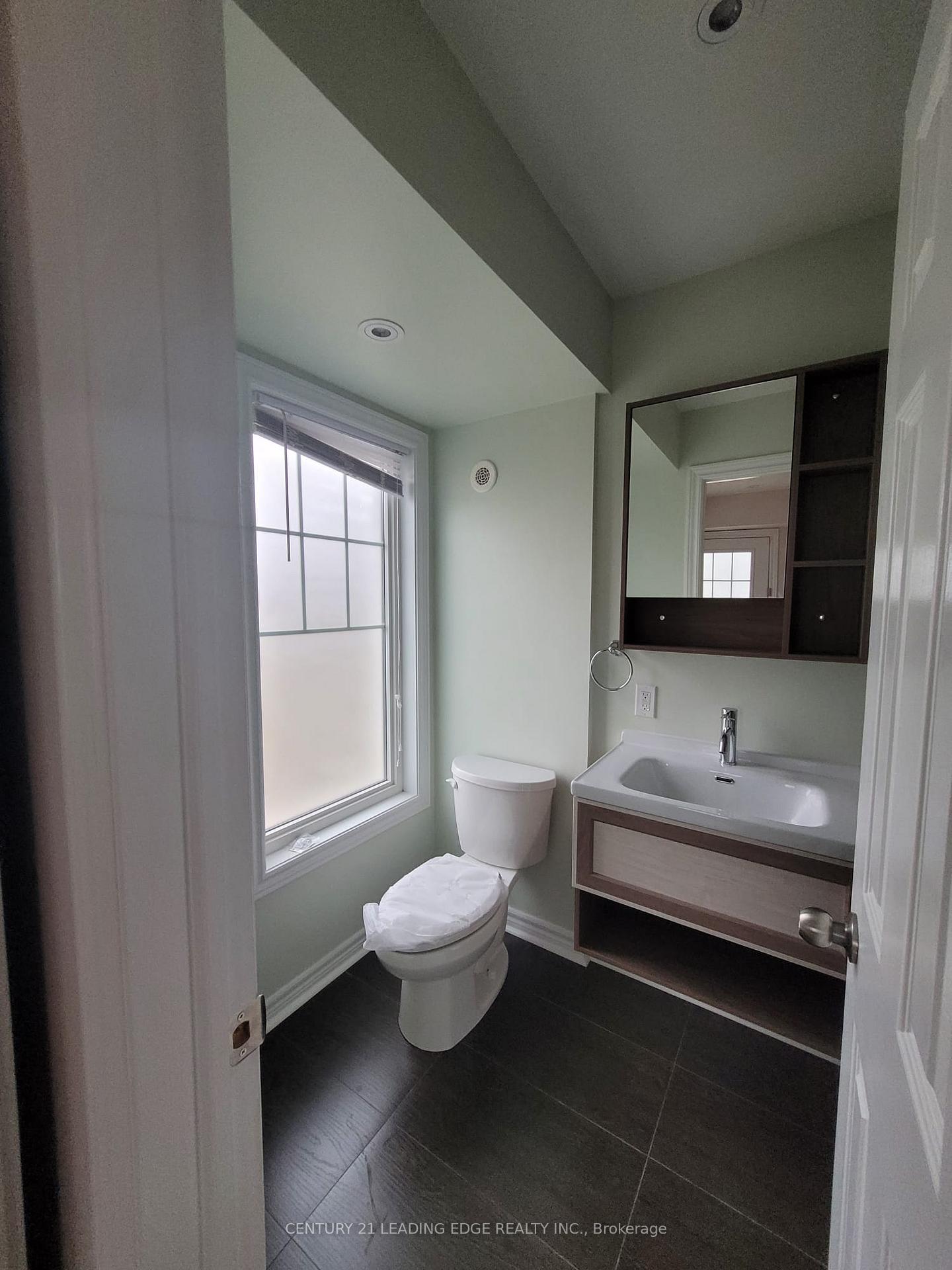 Photo 26 of 11 Dundas Way, Markham, Greensborough — HOMEH