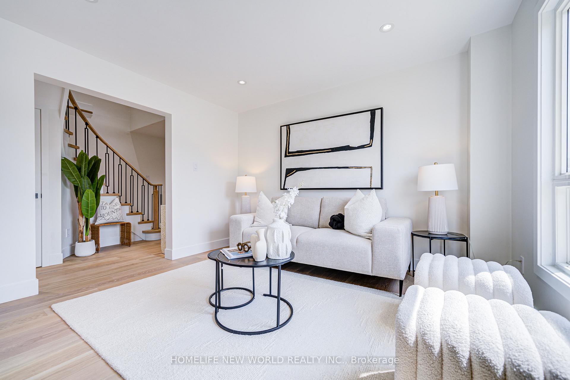 Photo 10 of 34 Page Crescent, Markham, Milliken Mills East — HOMEH