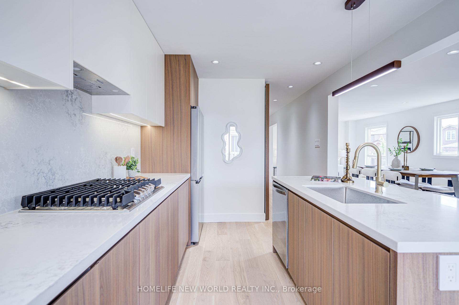 Photo 19 of 34 Page Crescent, Markham, Milliken Mills East — HOMEH