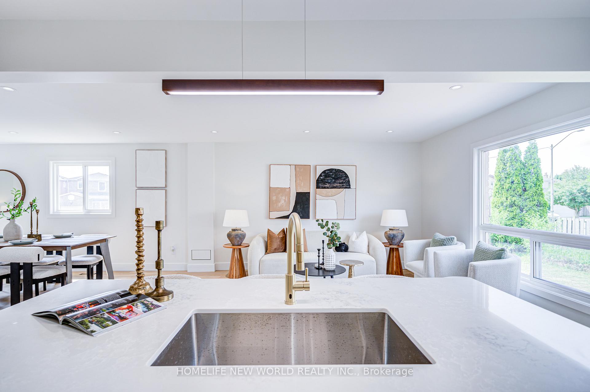 Photo 20 of 34 Page Crescent, Markham, Milliken Mills East — HOMEH