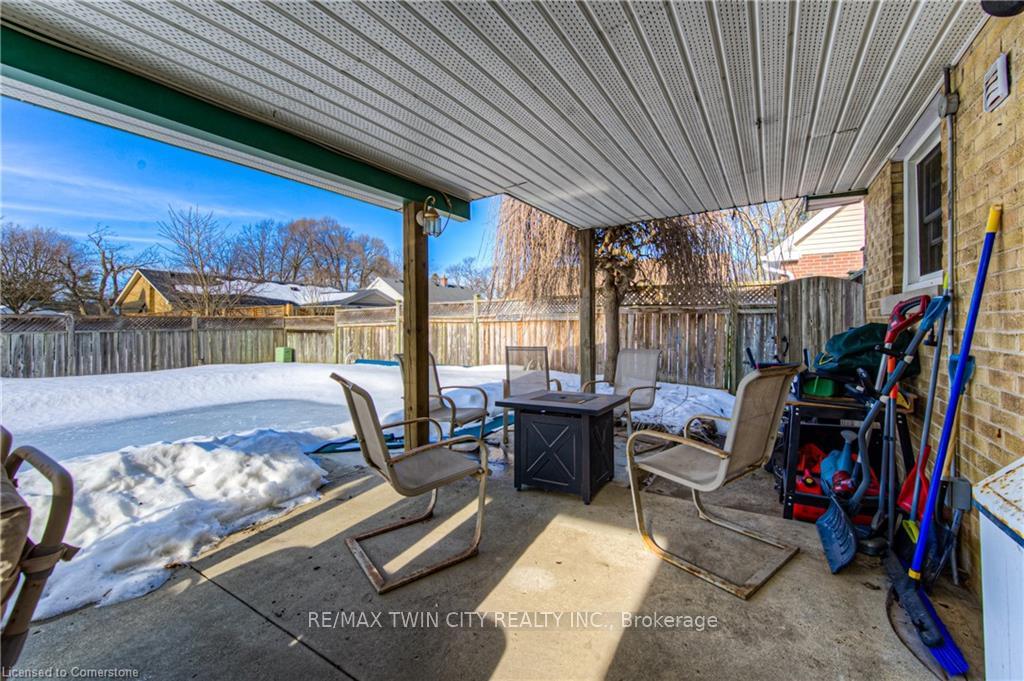 Photo 15 of 74 Chelsea Road, Kitchener — HOMEH