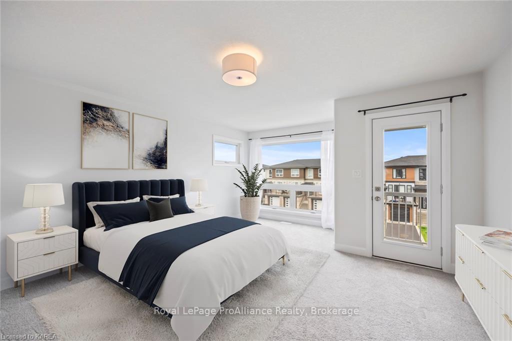 Photo 24 of 104 Superior Drive, Loyalist, Amherstview — HOMEH