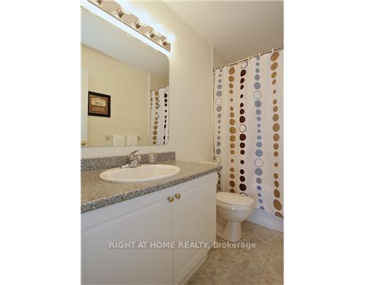 Photo 20 of 162 Gray Crescent, Ottawa, Kanata - Beaverbrook — HOMEH