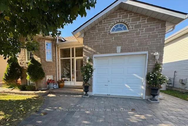Photo 2 of 1453 Birchwood Drive, Kingston, City Northwest — HOMEH