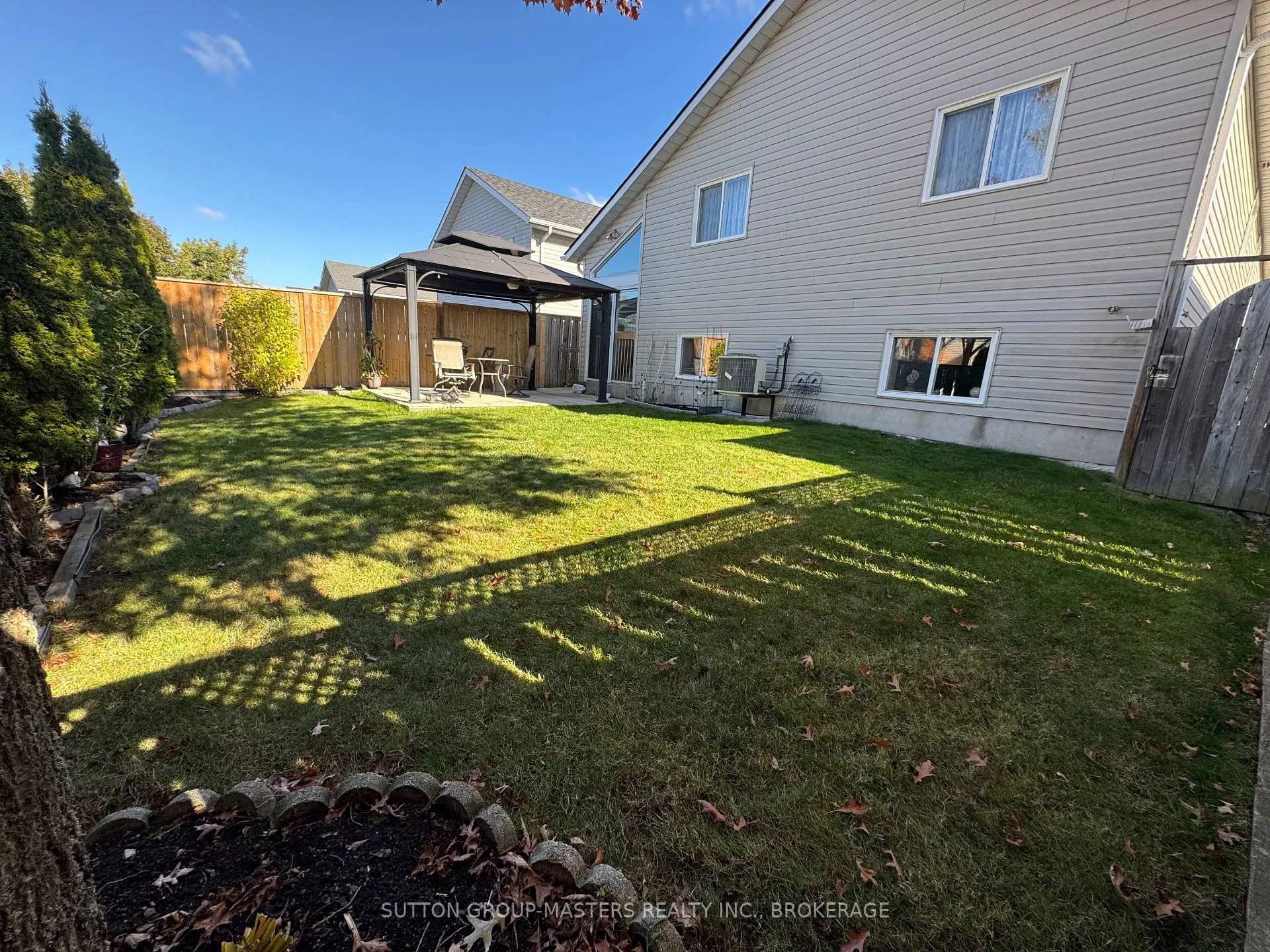 Photo 5 of 1453 Birchwood Drive, Kingston, City Northwest — HOMEH