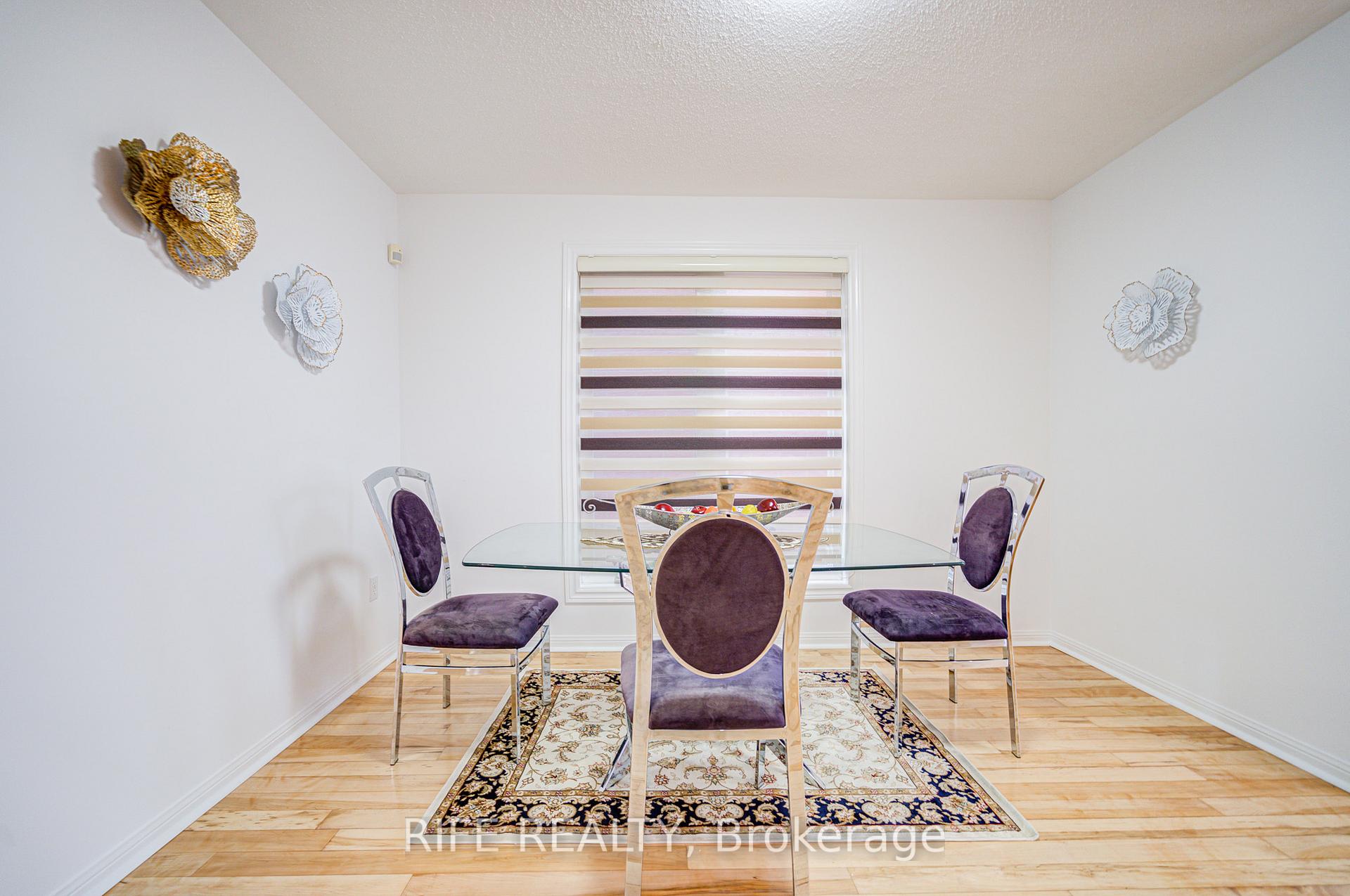 Photo 10 of 613 William Berczy Boulevard, Markham, Berczy — HOMEH