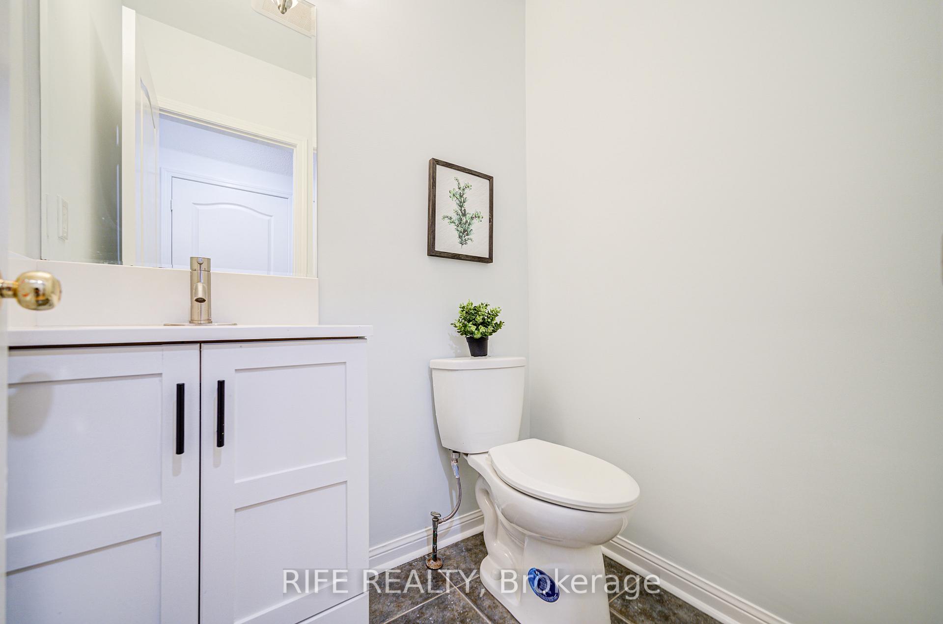 Photo 22 of 613 William Berczy Boulevard, Markham, Berczy — HOMEH