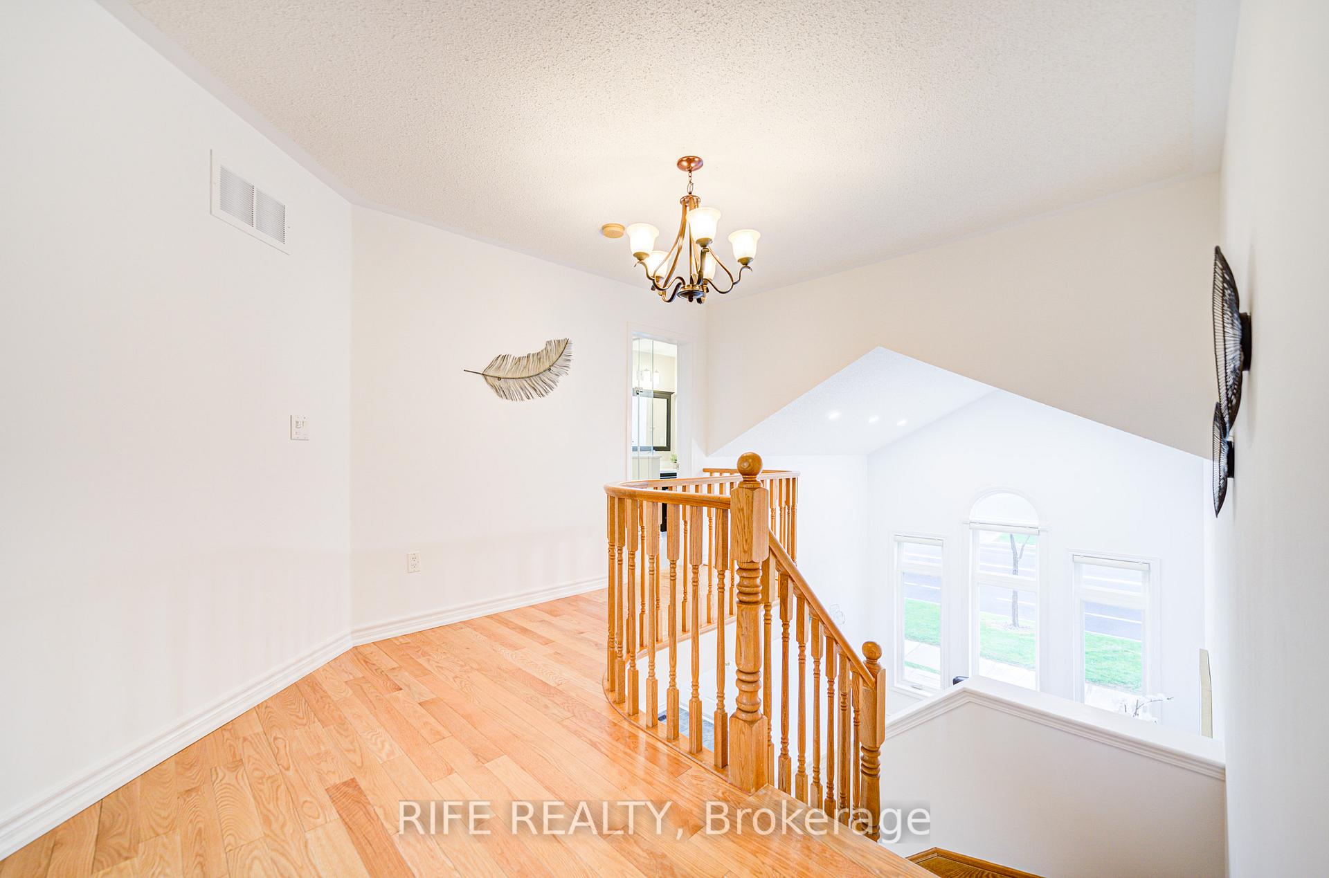Photo 25 of 613 William Berczy Boulevard, Markham, Berczy — HOMEH
