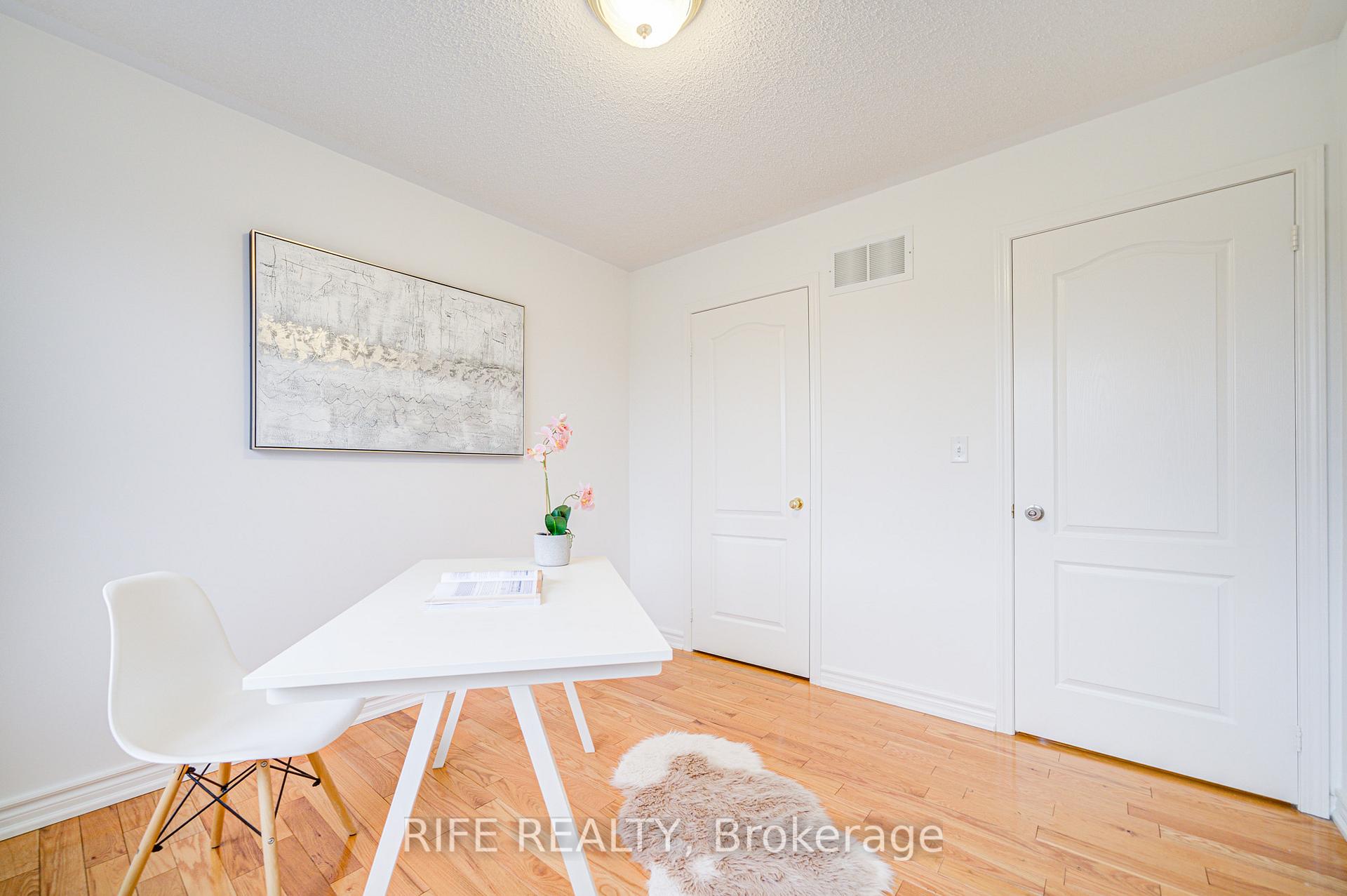Photo 28 of 613 William Berczy Boulevard, Markham, Berczy — HOMEH
