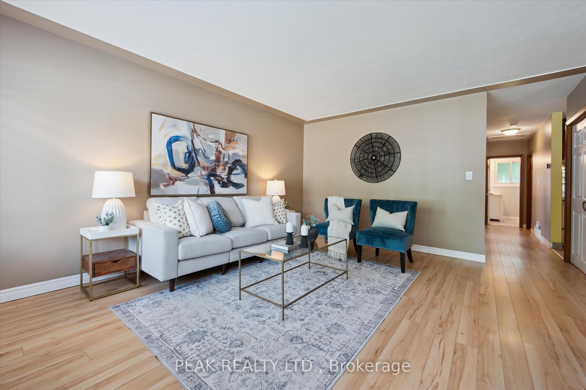 Photo 9 of 31 Dreger Avenue, Kitchener — HOMEH