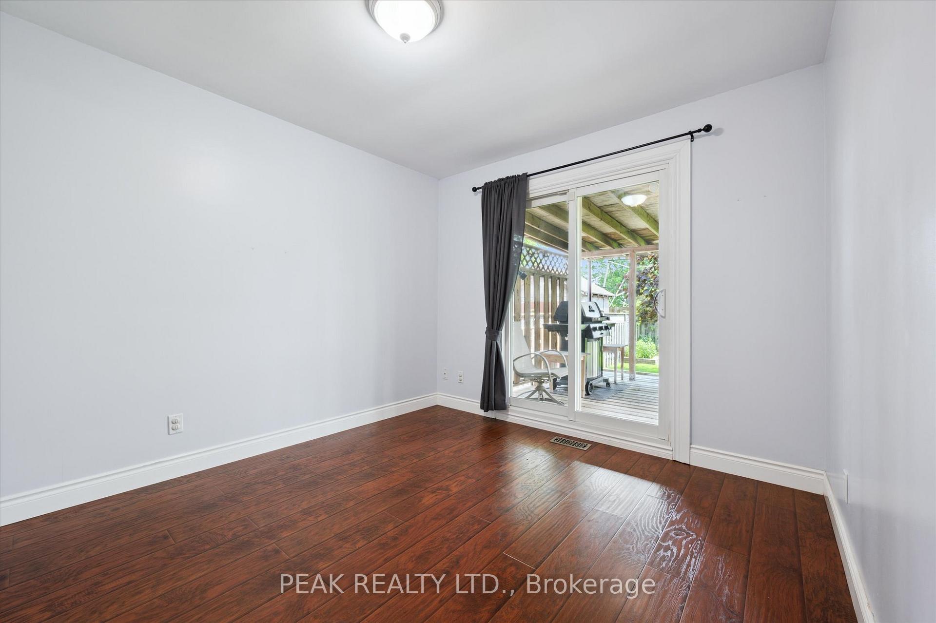 Photo 17 of 31 Dreger Avenue, Kitchener — HOMEH