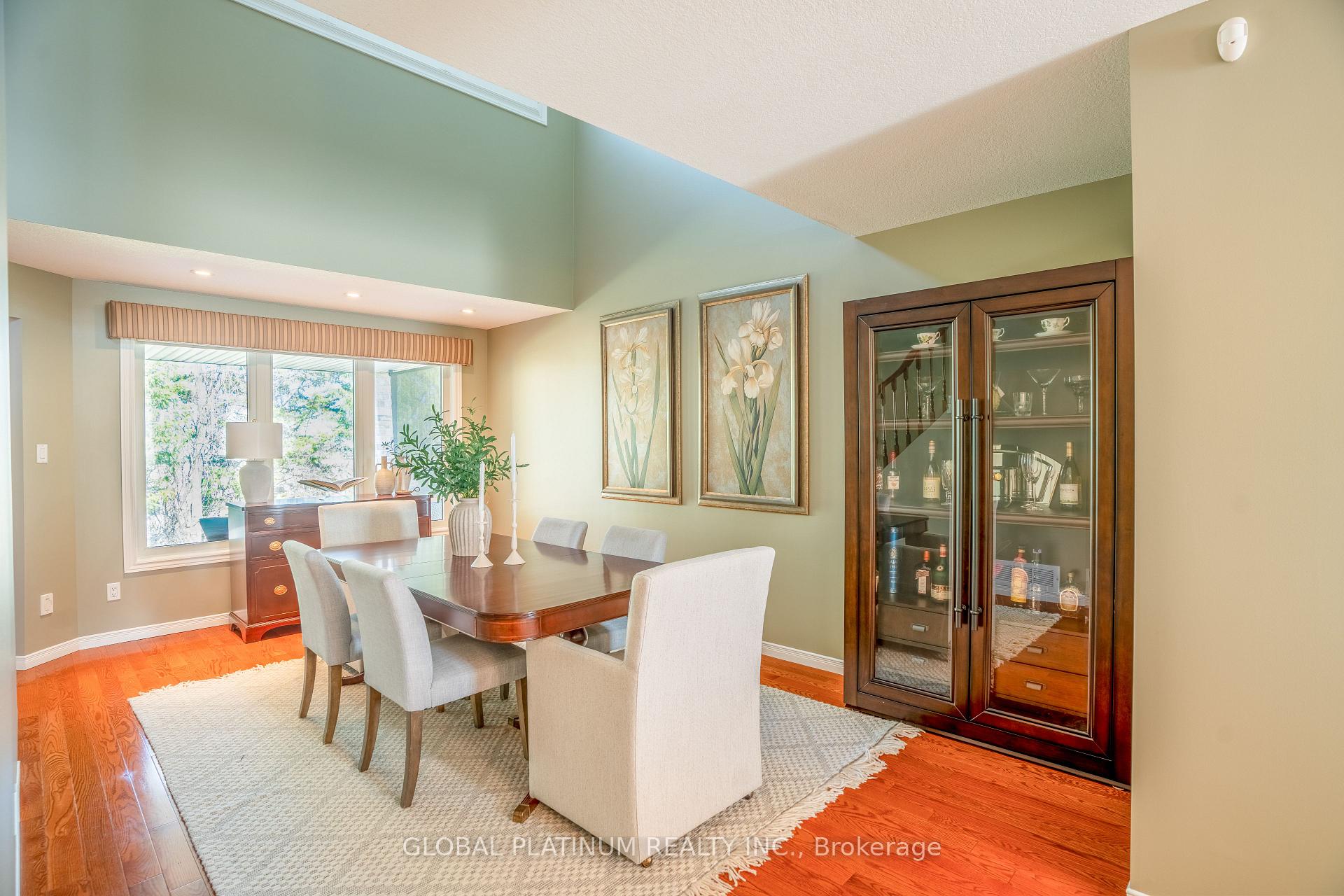 Photo 7 of 15 Candle Crescent, Kitchener — HOMEH