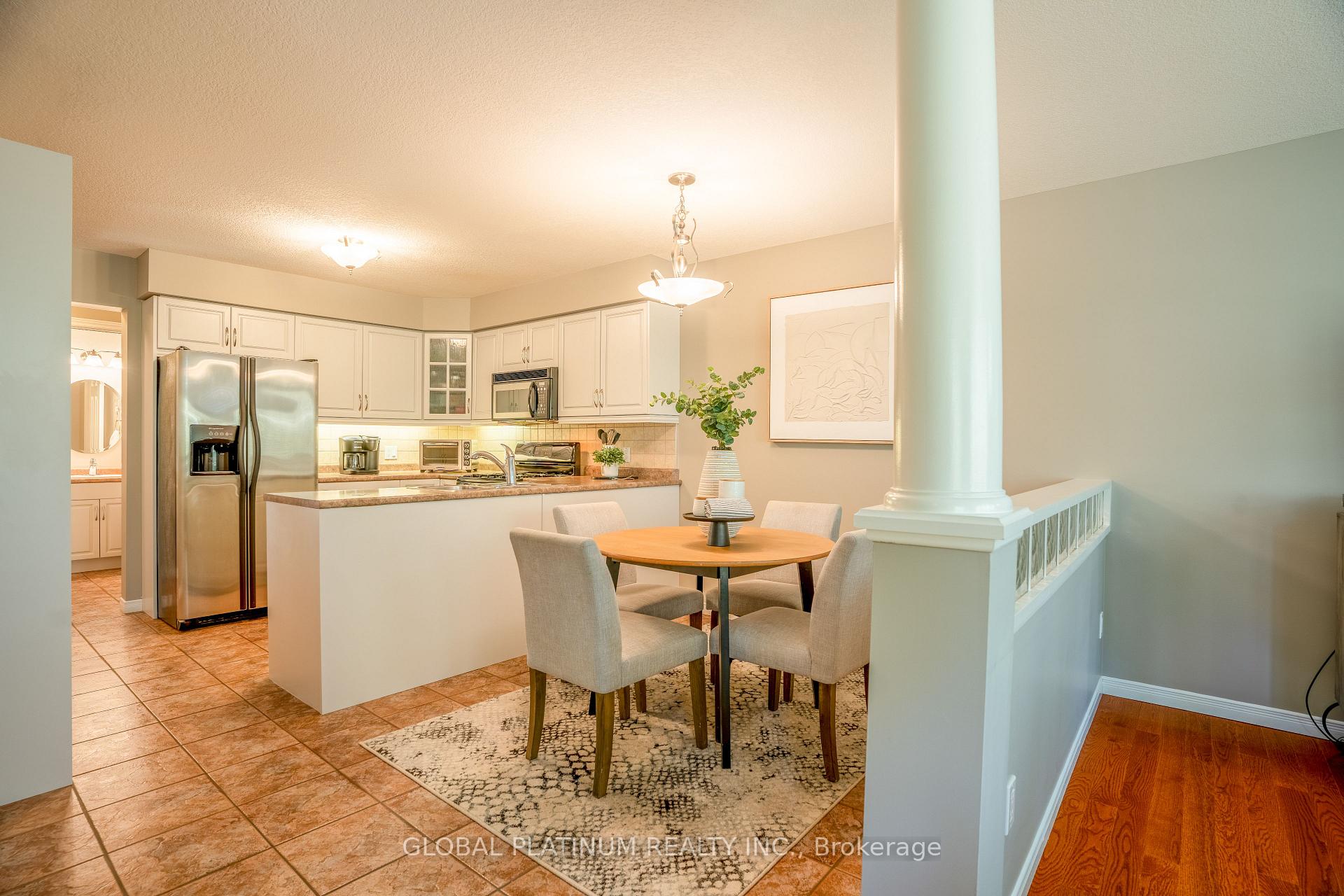 Photo 10 of 15 Candle Crescent, Kitchener — HOMEH