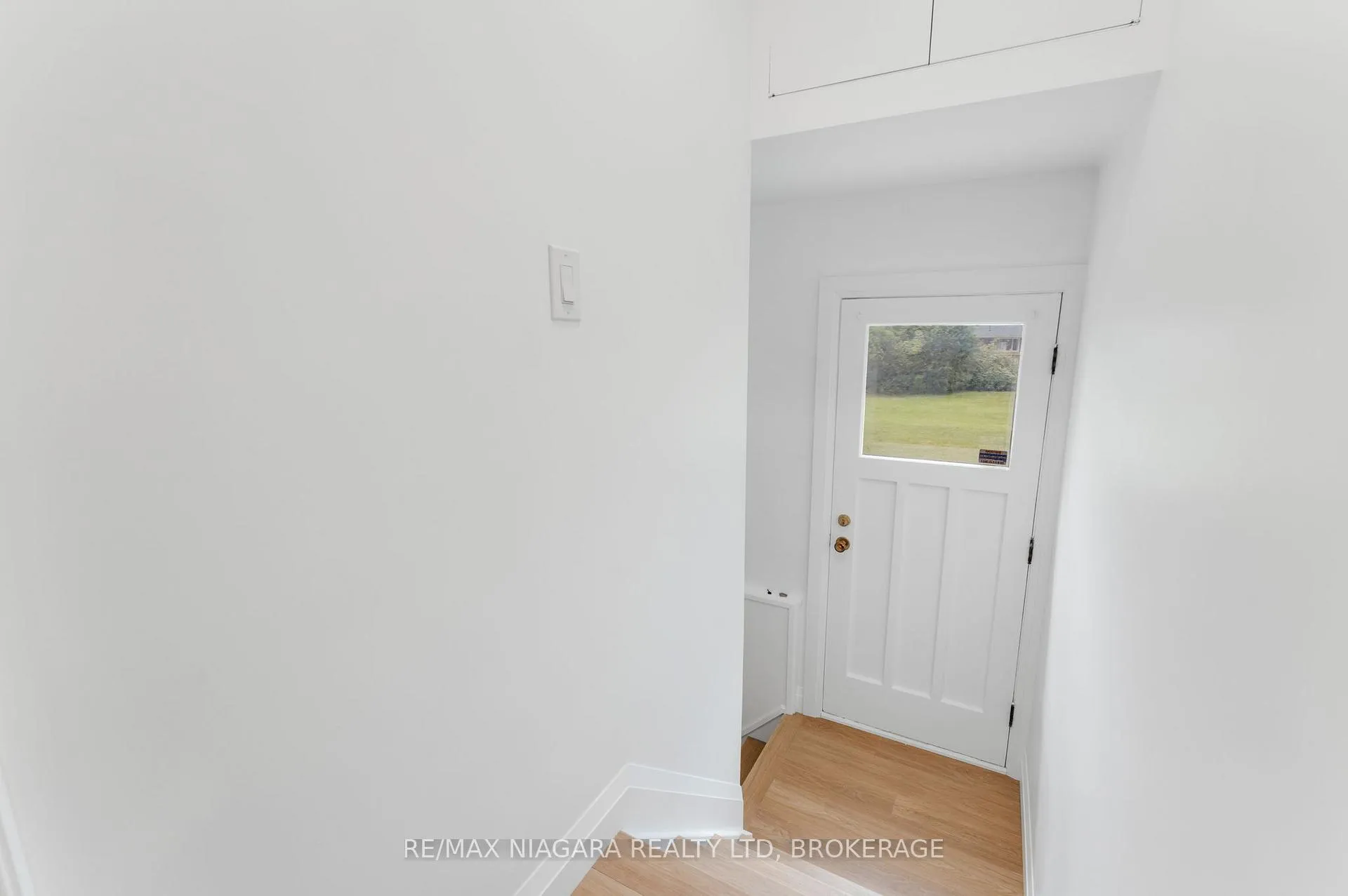Photo 23 of 10 West Hampton Road, St. Catharines, Glendale/Glenridge — HOMEH