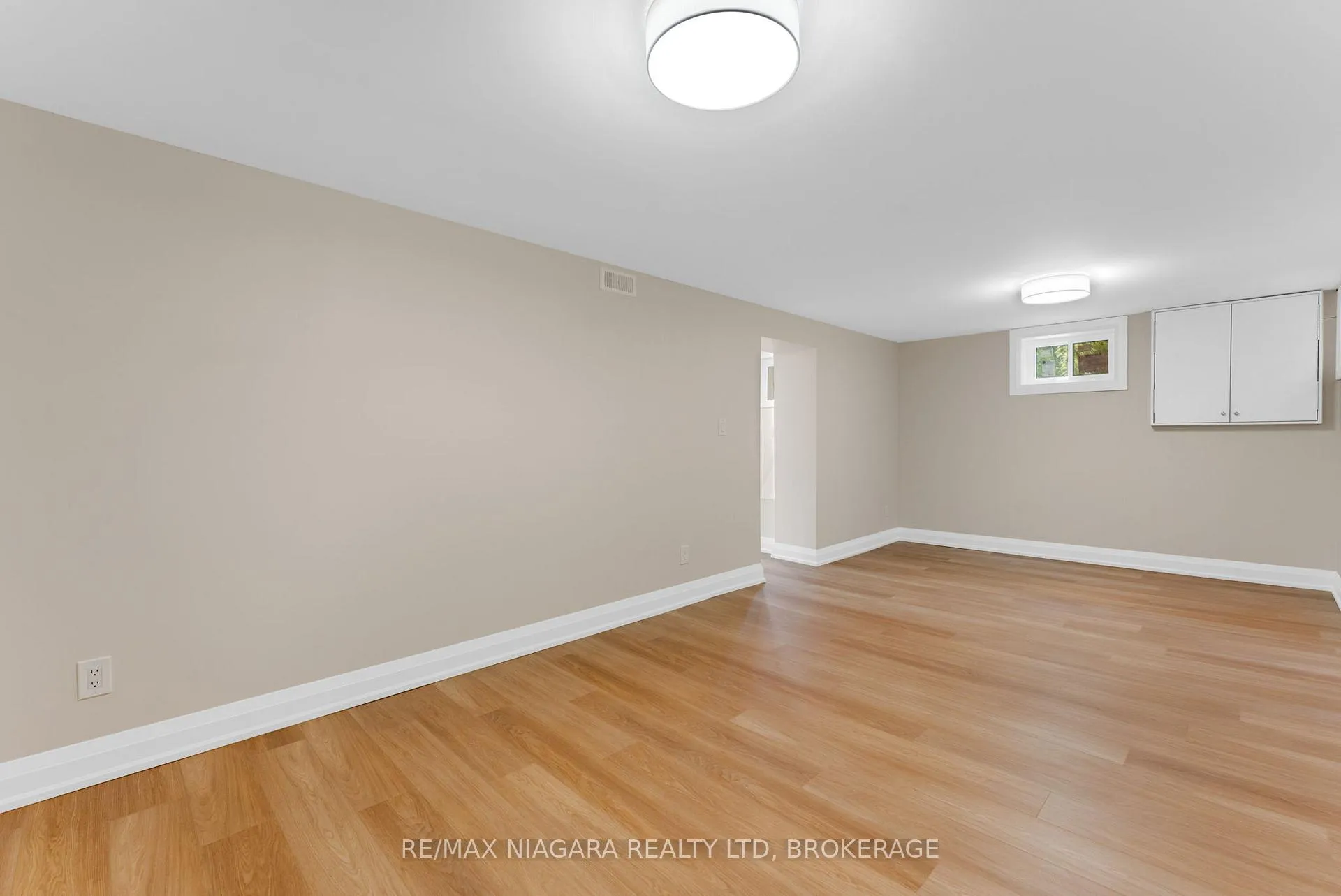 Photo 28 of 10 West Hampton Road, St. Catharines, Glendale/Glenridge — HOMEH