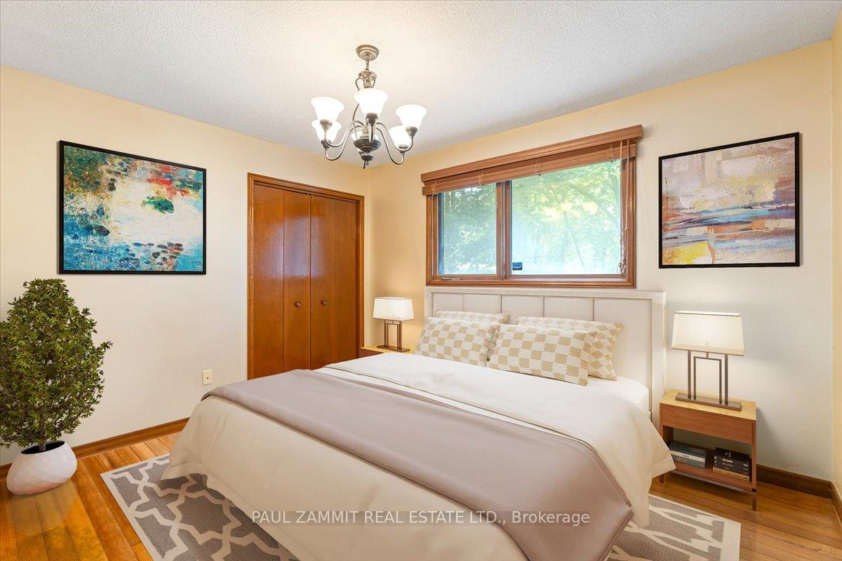 Photo 16 of 63 Braeburn Drive, Markham, Aileen-Willowbrook — HOMEH