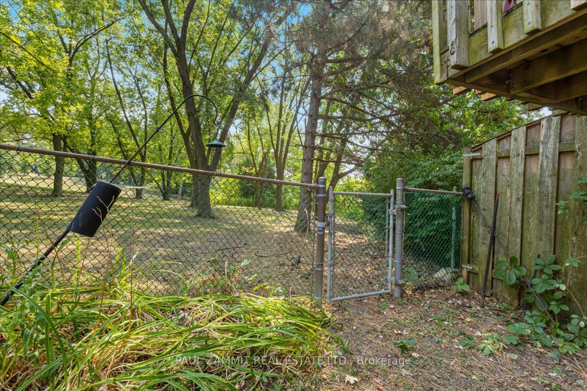 Photo 24 of 63 Braeburn Drive, Markham, Aileen-Willowbrook — HOMEH