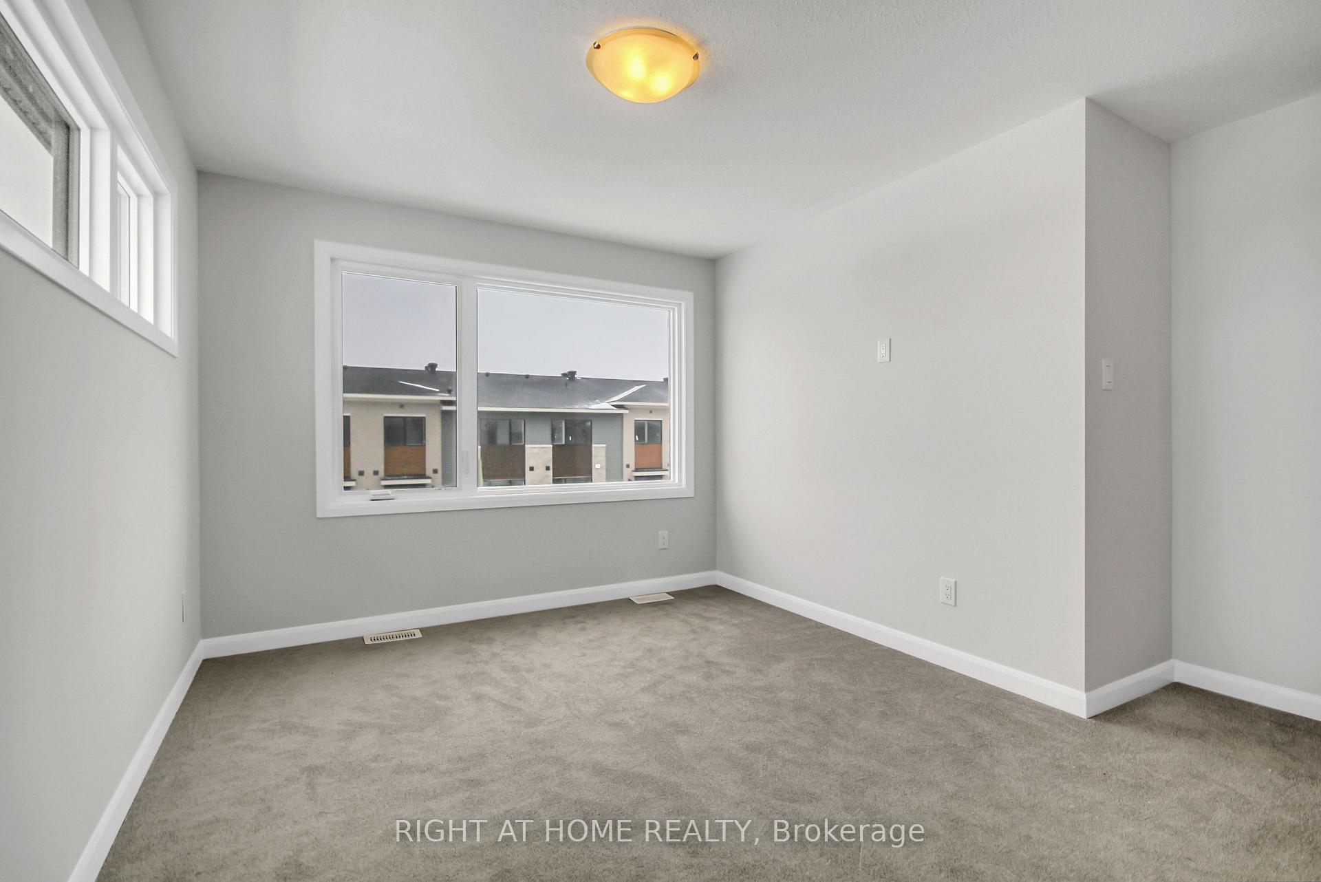 Photo 15 of 1521 Creekway Private, Ottawa, Kanata - Kanata Lakes/Heritage Hills — HOMEH