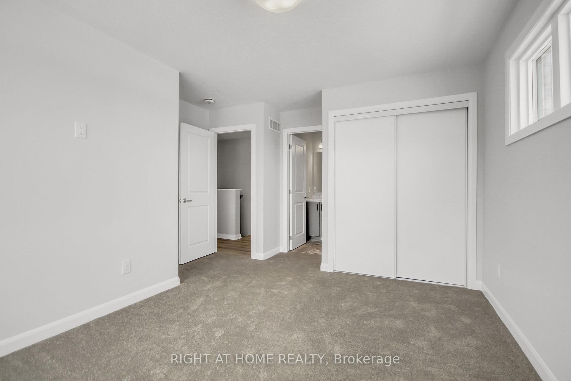 Photo 16 of 1521 Creekway Private, Ottawa, Kanata - Kanata Lakes/Heritage Hills — HOMEH