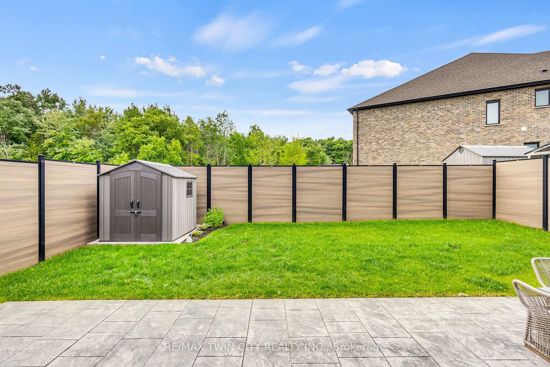 Photo 34 of 577 Bridgemill Crescent, Kitchener — HOMEH