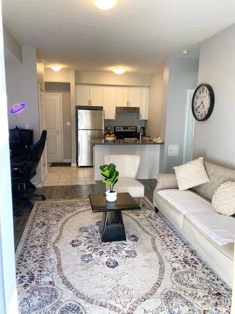Photo 6 of Unit 123, 35 Southshore Crescent, Hamilton, Lakeshore — HOMEH