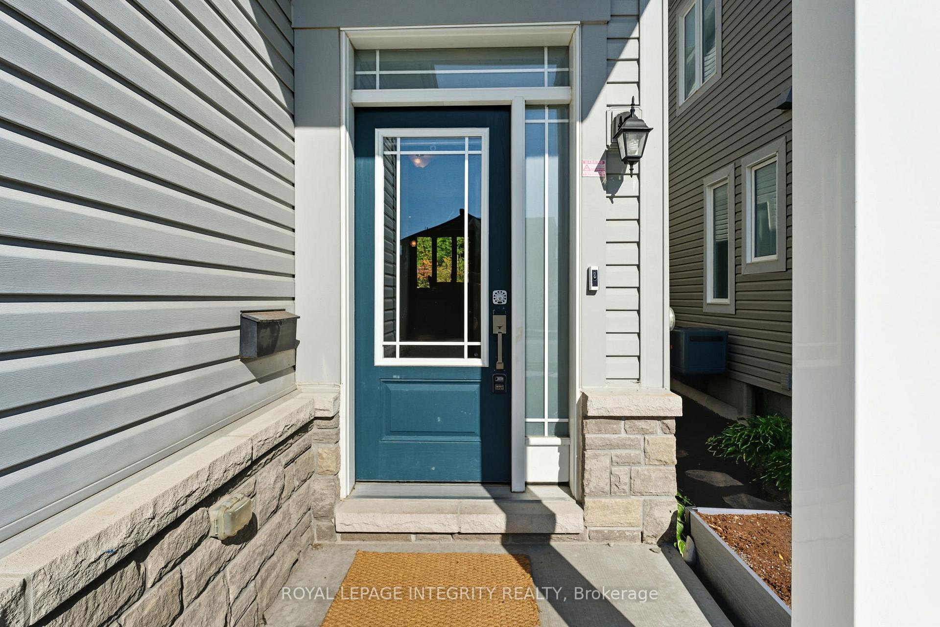 Photo 3 of 463 Meadowbreeze Drive, Ottawa, Kanata - Emerald Meadows/Trailwest — HOMEH