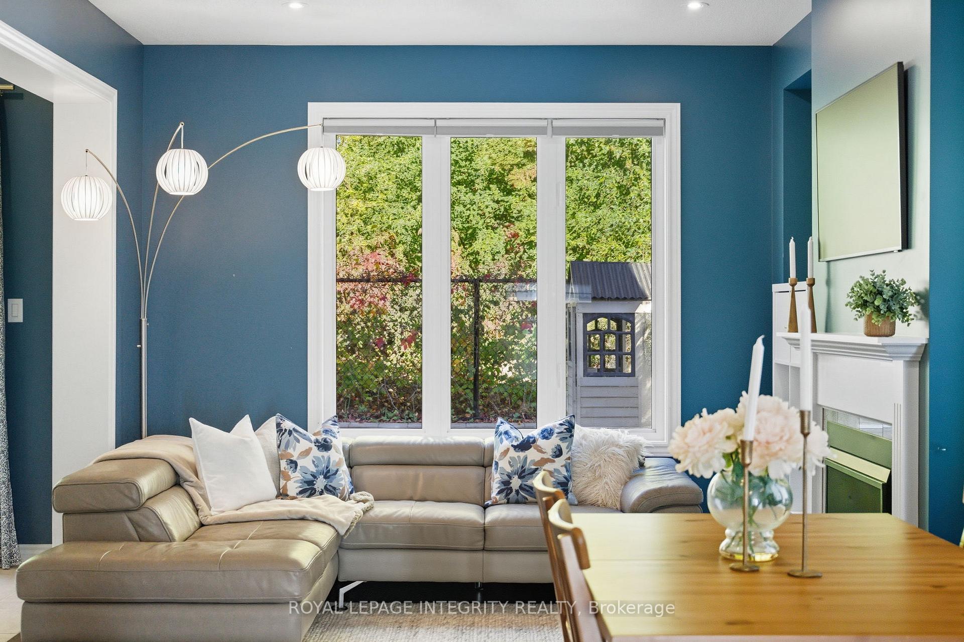 Photo 13 of 463 Meadowbreeze Drive, Ottawa, Kanata - Emerald Meadows/Trailwest — HOMEH
