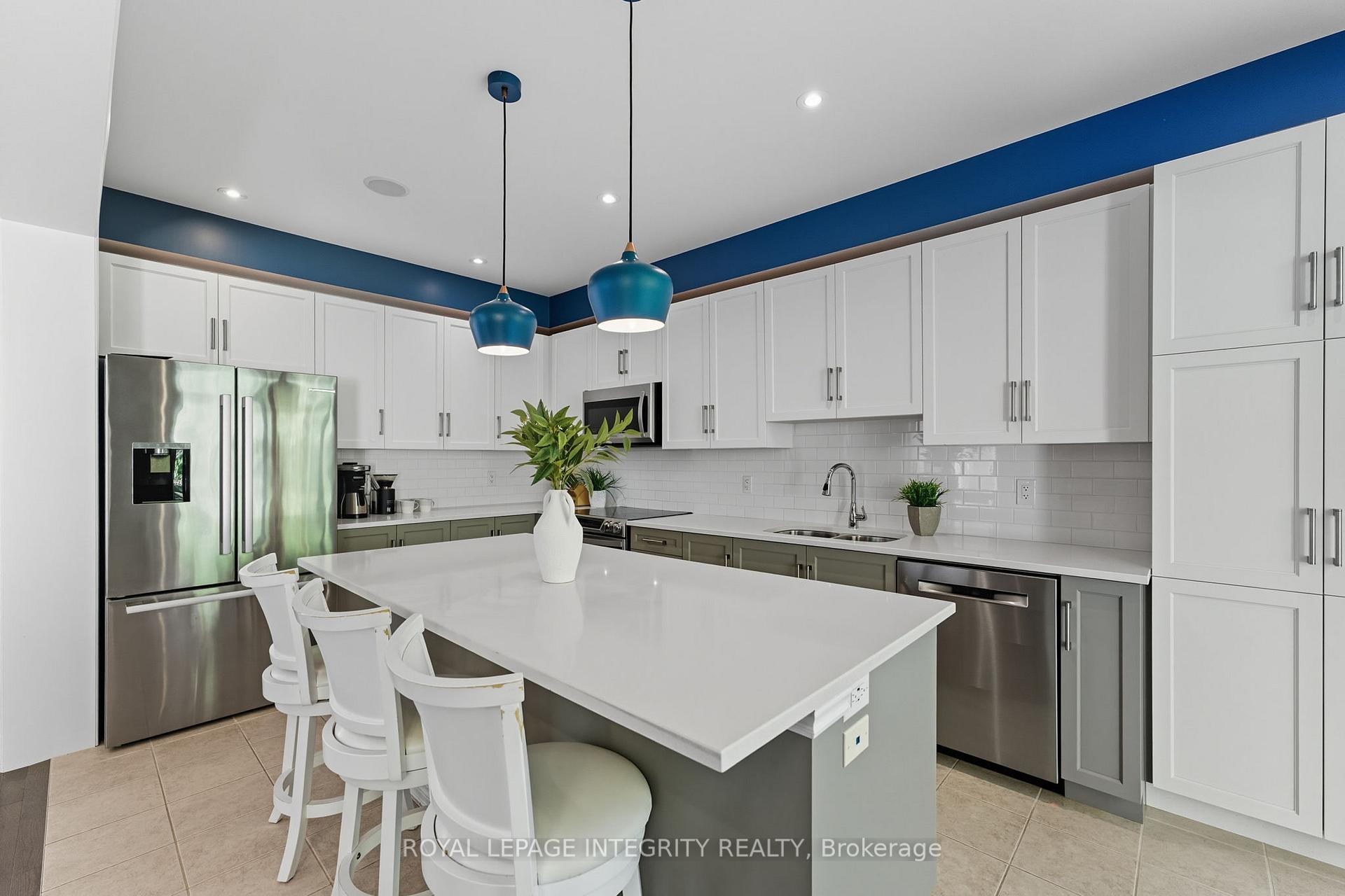 Photo 18 of 463 Meadowbreeze Drive, Ottawa, Kanata - Emerald Meadows/Trailwest — HOMEH