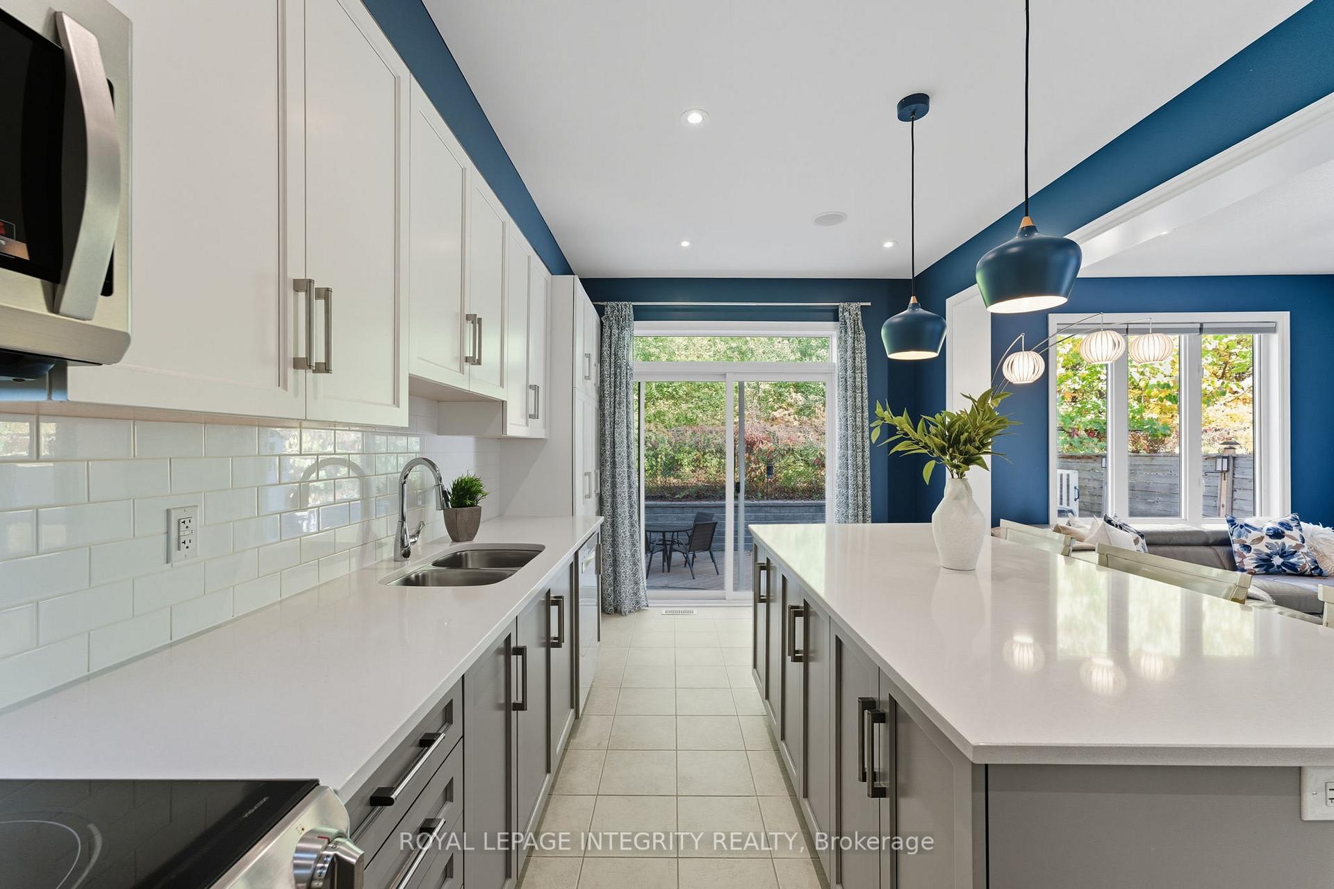 Photo 21 of 463 Meadowbreeze Drive, Ottawa, Kanata - Emerald Meadows/Trailwest — HOMEH