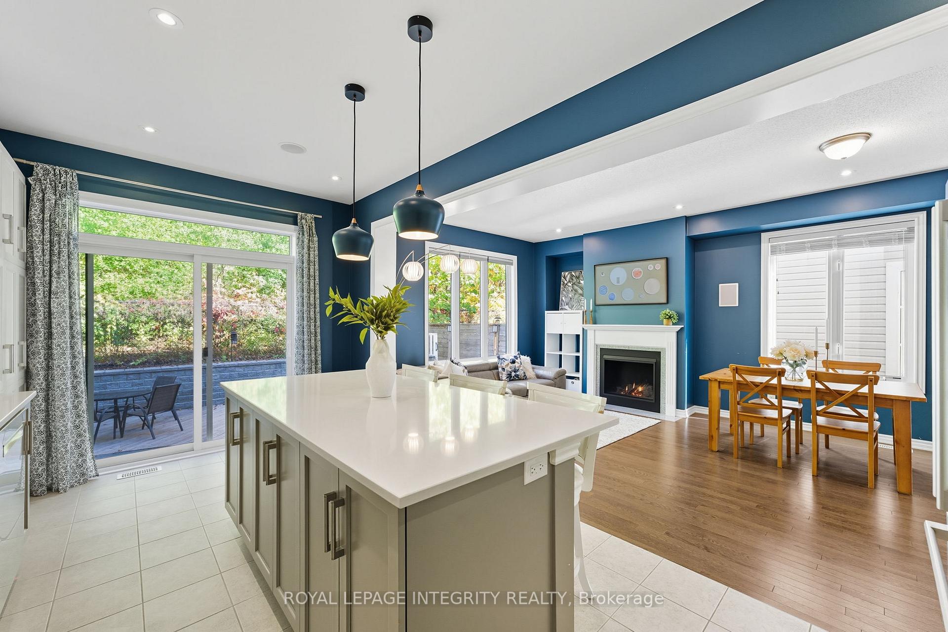 Photo 22 of 463 Meadowbreeze Drive, Ottawa, Kanata - Emerald Meadows/Trailwest — HOMEH