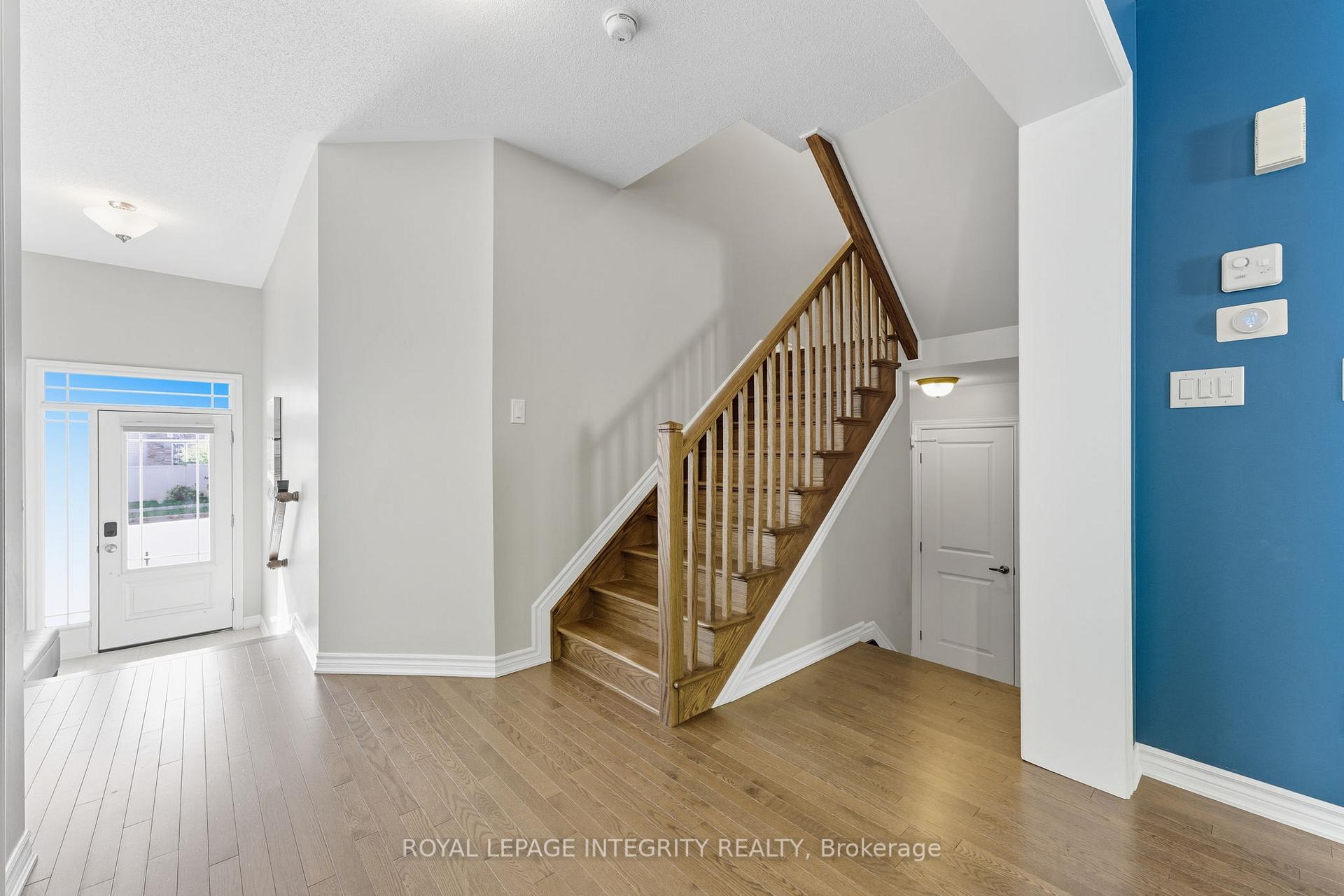 Photo 23 of 463 Meadowbreeze Drive, Ottawa, Kanata - Emerald Meadows/Trailwest — HOMEH
