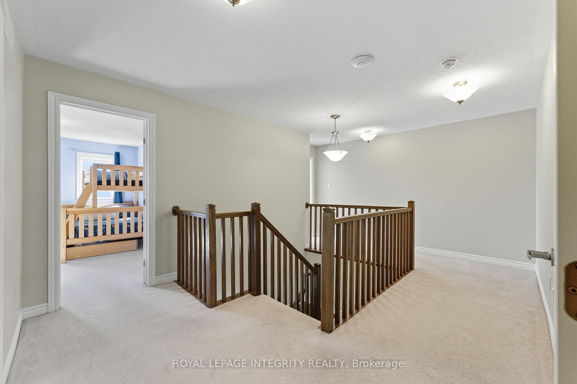 Photo 25 of 463 Meadowbreeze Drive, Ottawa, Kanata - Emerald Meadows/Trailwest — HOMEH