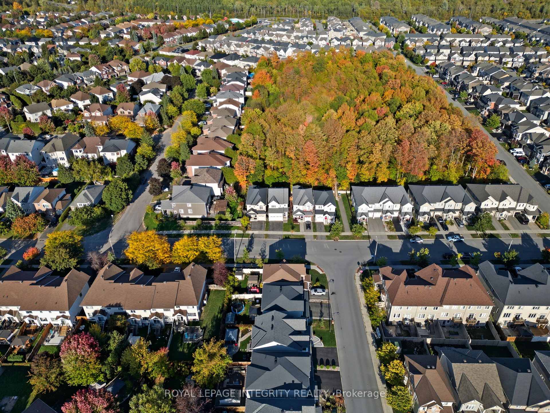 Photo 43 of 463 Meadowbreeze Drive, Ottawa, Kanata - Emerald Meadows/Trailwest — HOMEH