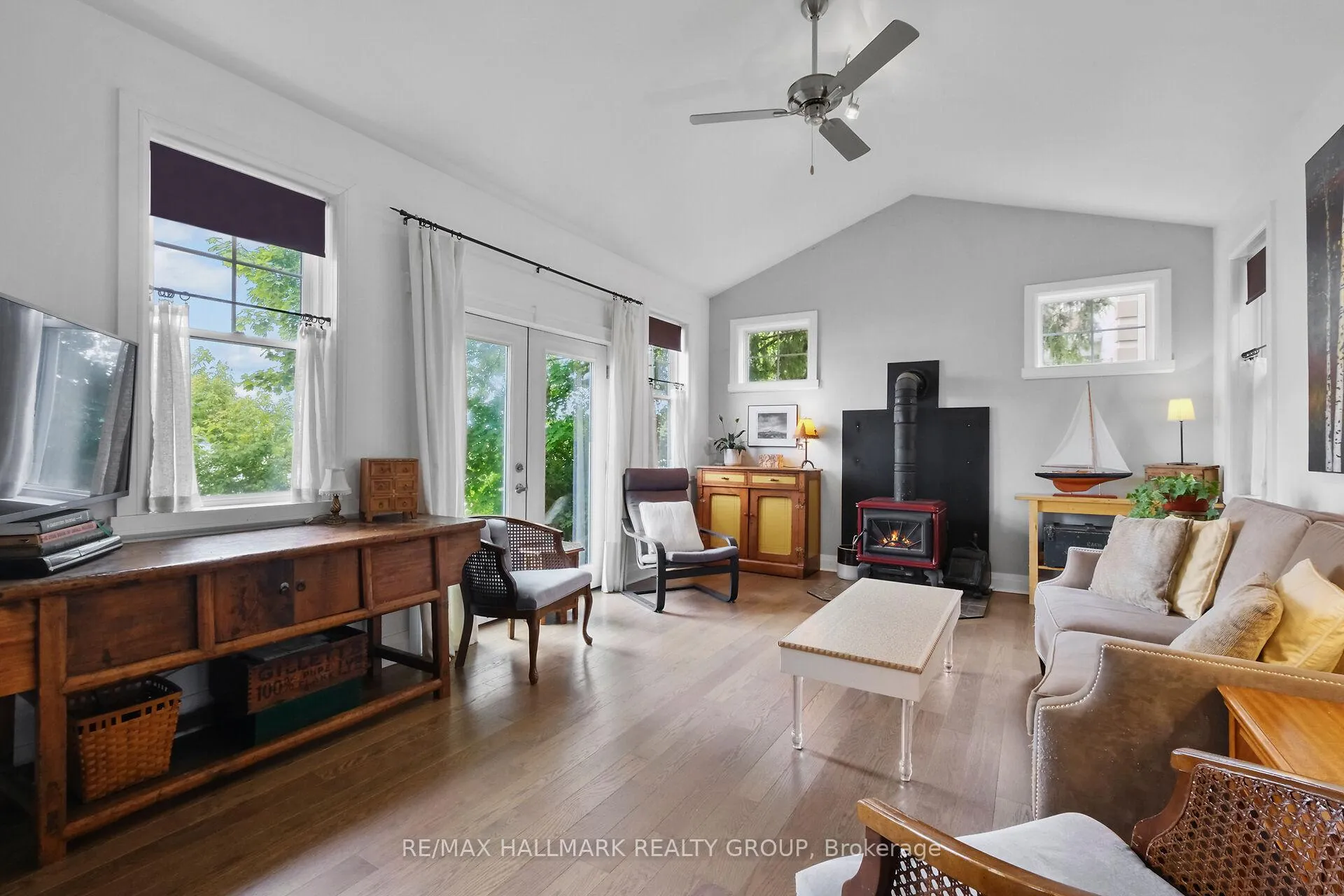 Photo 9 of 500 Bayview Drive, Ottawa, Constance Bay — HOMEH