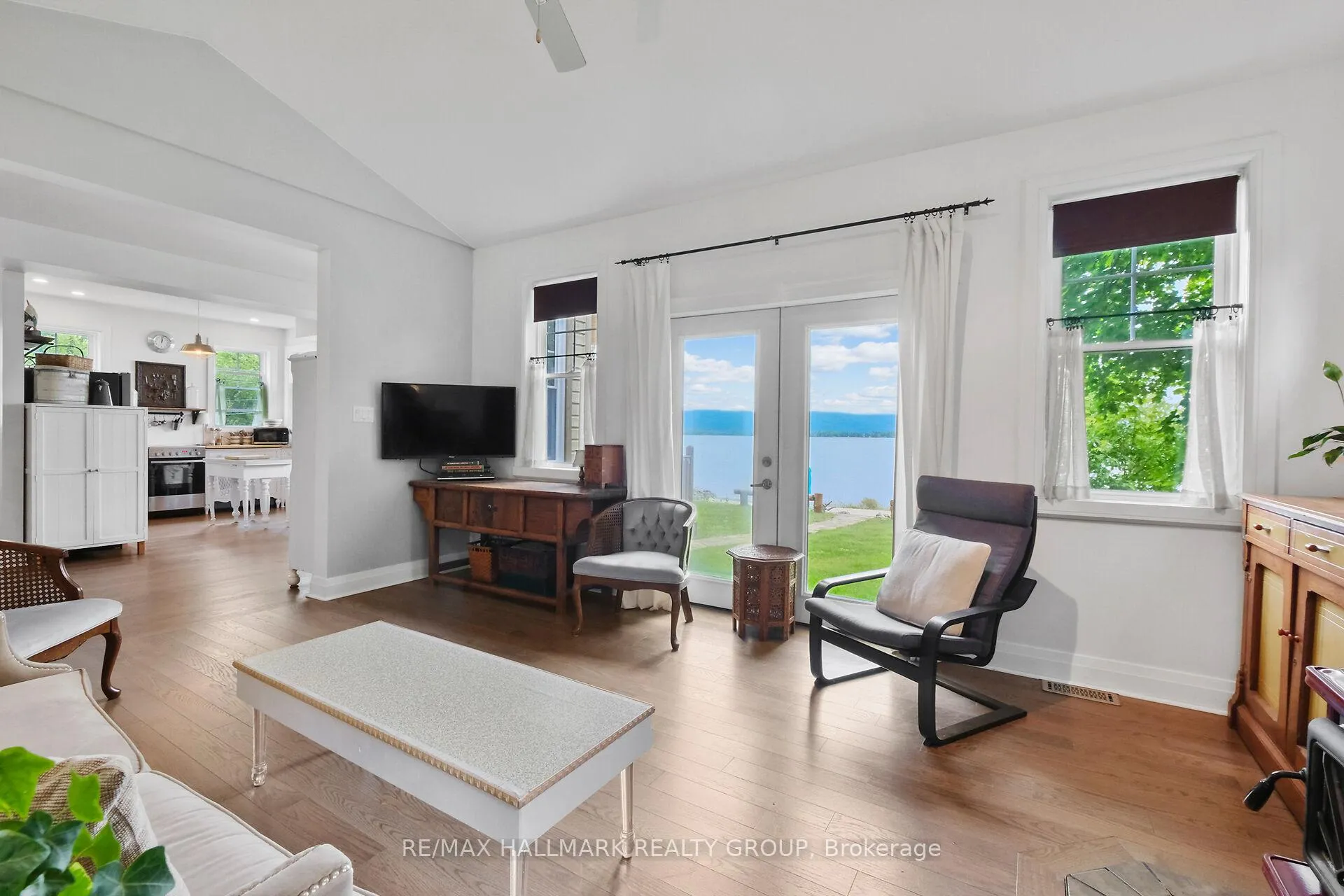Photo 11 of 500 Bayview Drive, Ottawa, Constance Bay — HOMEH