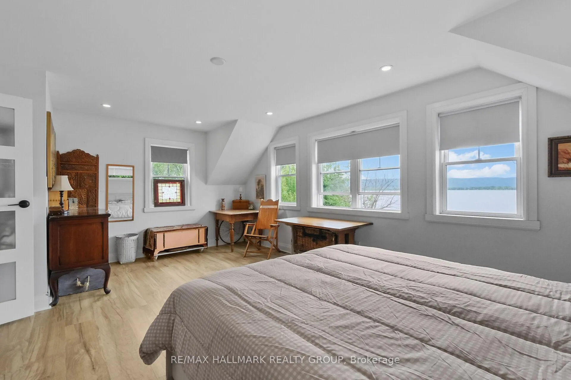 Photo 23 of 500 Bayview Drive, Ottawa, Constance Bay — HOMEH