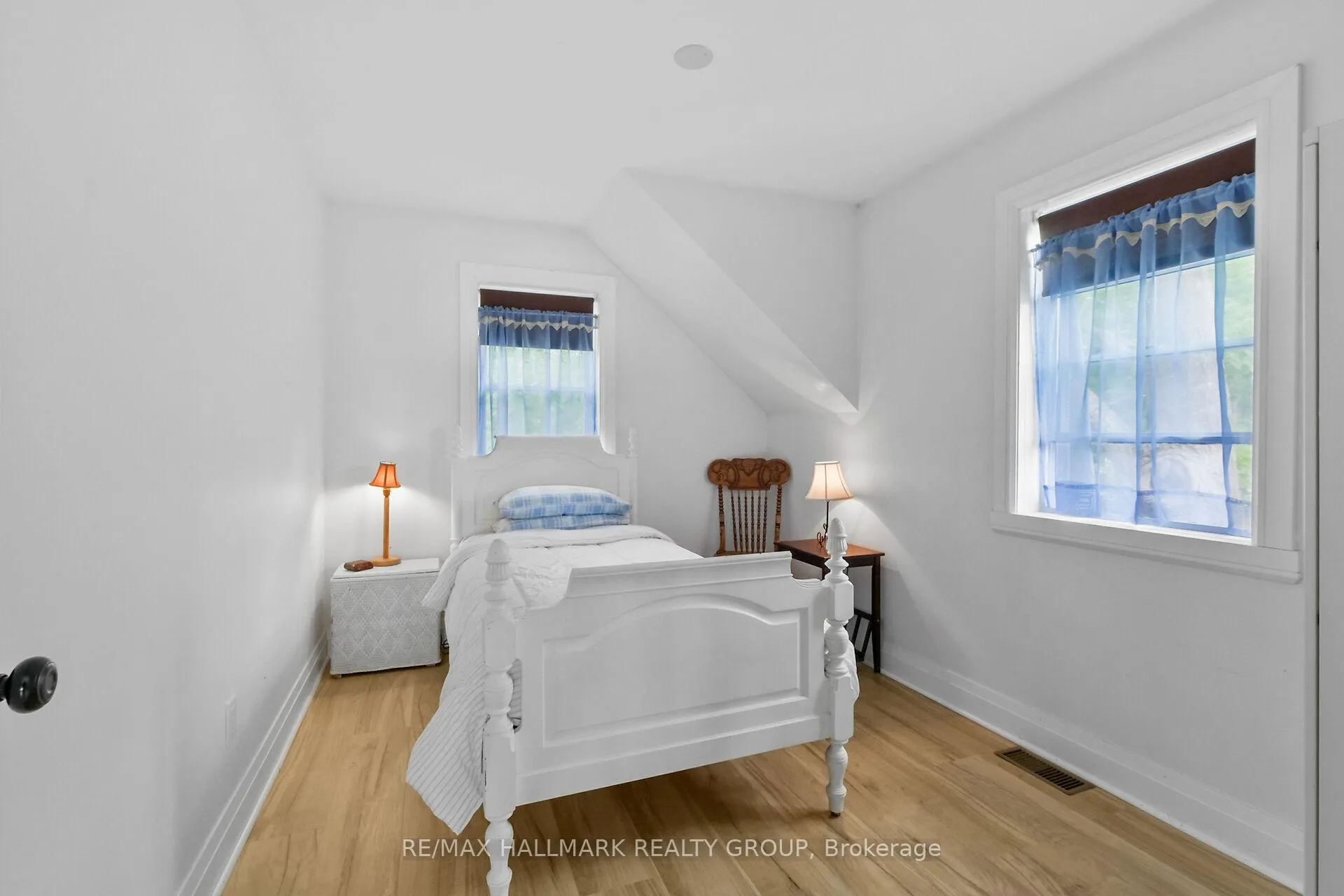 Photo 27 of 500 Bayview Drive, Ottawa, Constance Bay — HOMEH