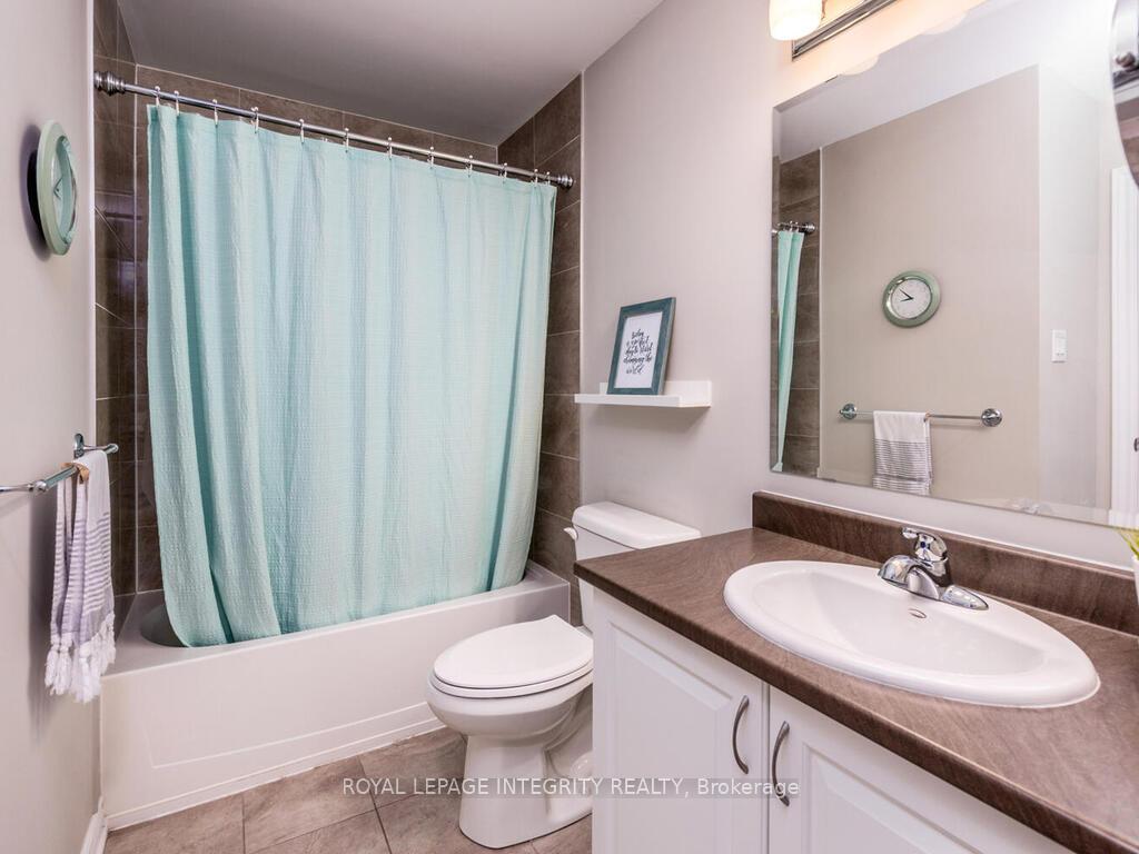 Photo 24 of 20 Fallengale Crescent, Ottawa, Kanata - Kanata Lakes/Heritage Hills — HOMEH