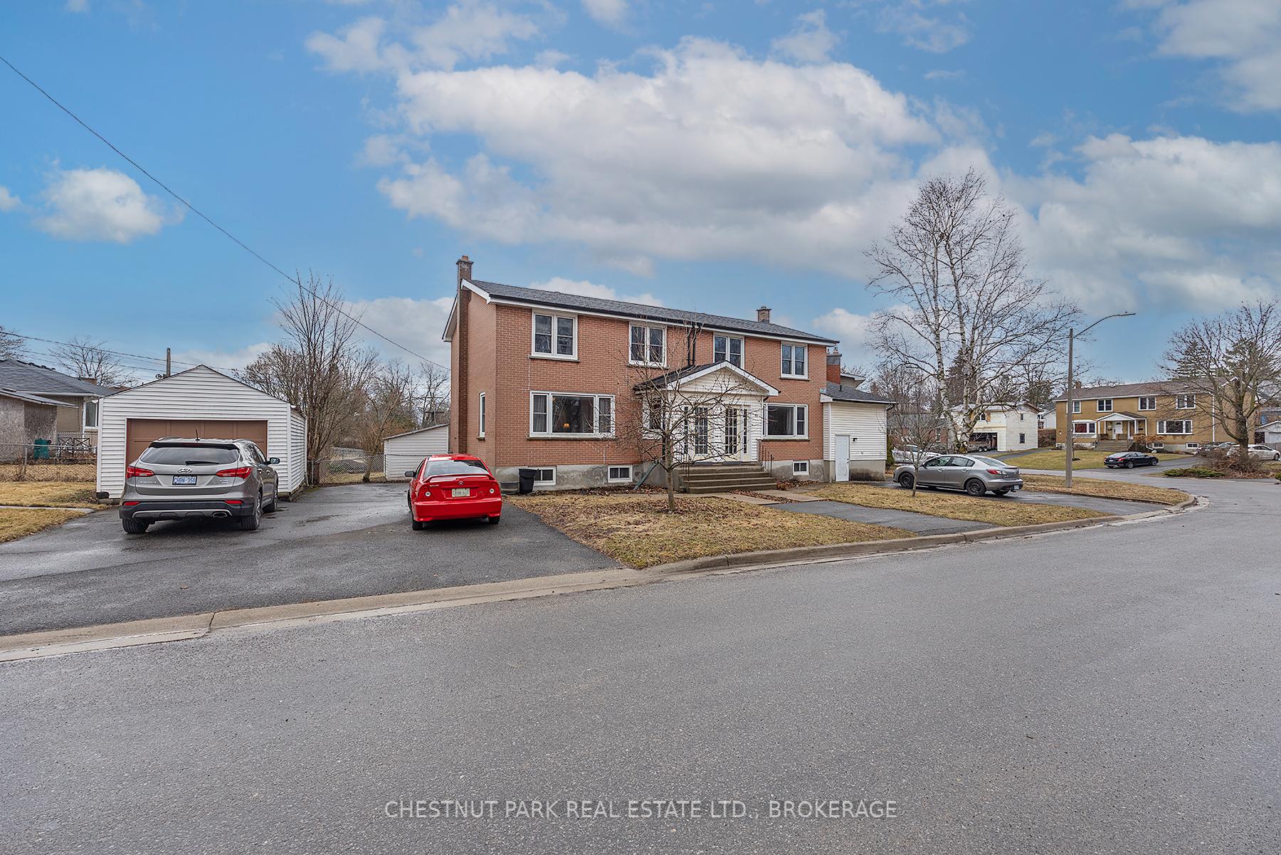 Photo 2 of 87-89 Hatter Street, Kingston, Central City West — HOMEH