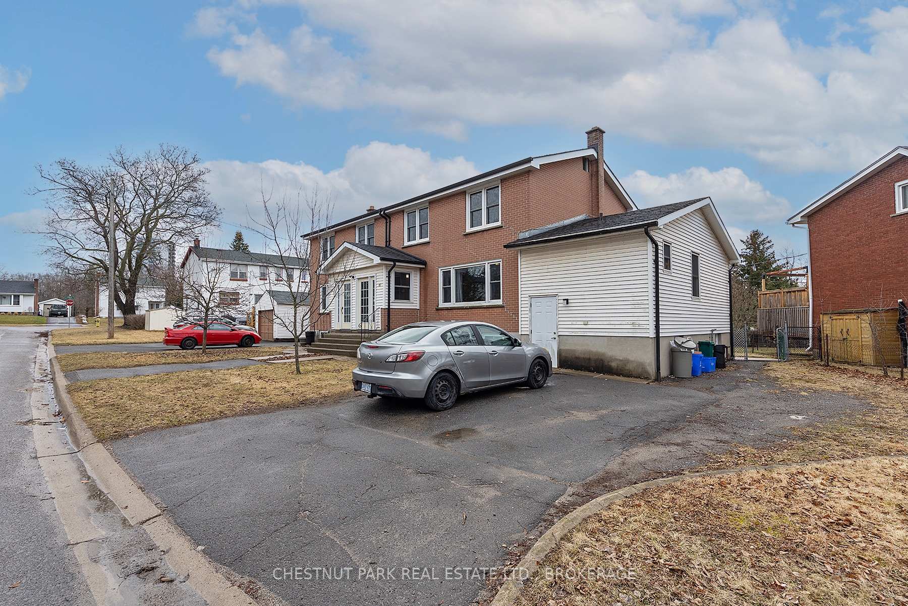 Photo 3 of 87-89 Hatter Street, Kingston, Central City West — HOMEH